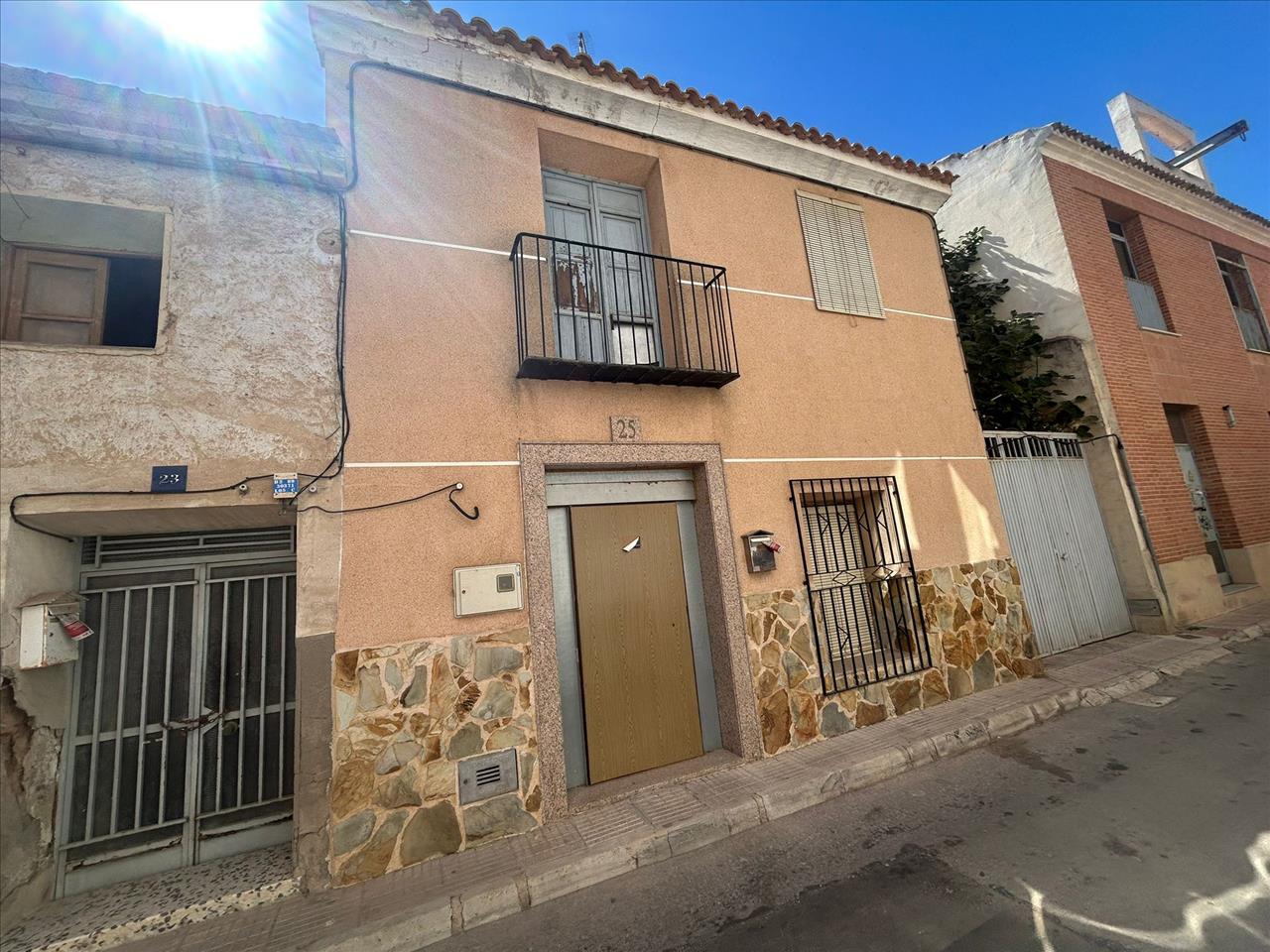 Casa adosada en OLMEDA