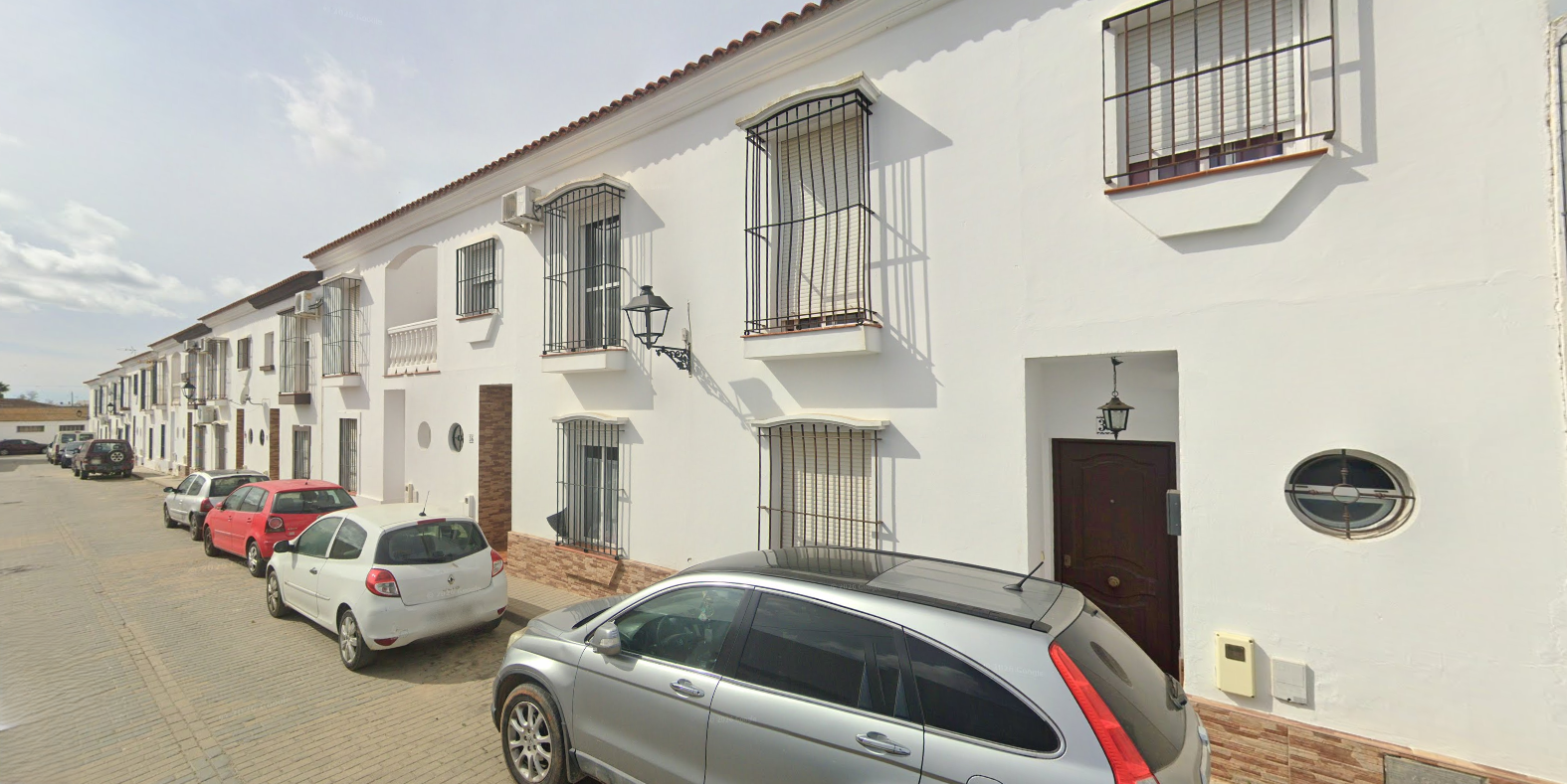 Casa adosada en Calle Ejido