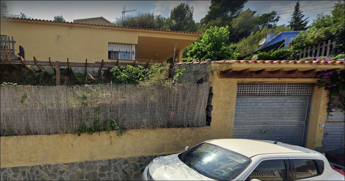 Casa independiente en Calle Vimets