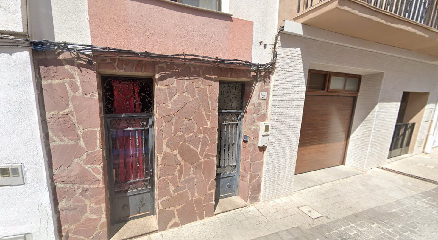 Casa adosada en Calle Desamparados