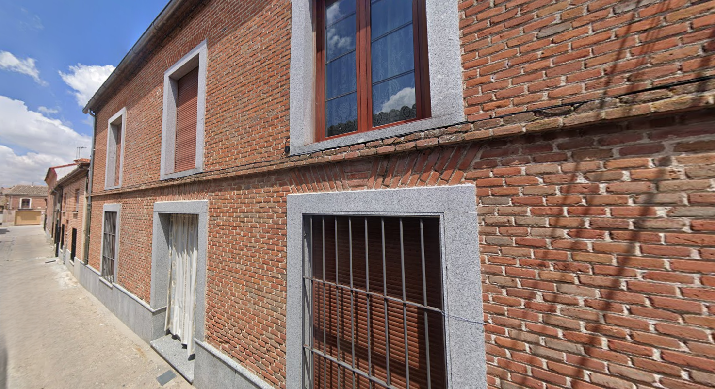 Vivienda en Madrigal de las Altas Torres, Ávila
