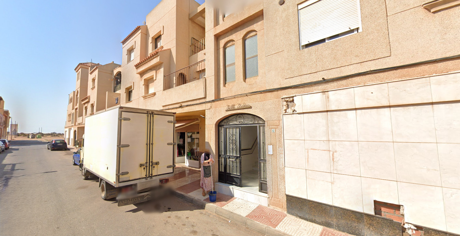 Vivienda en Roquetas de Mar, Almería