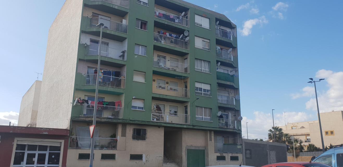 Piso en Cementerio (Del)