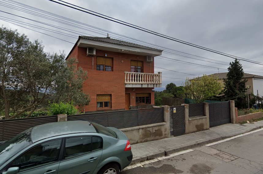 Casa independiente en Camino De Les Martines, Urbanización Can Solà.