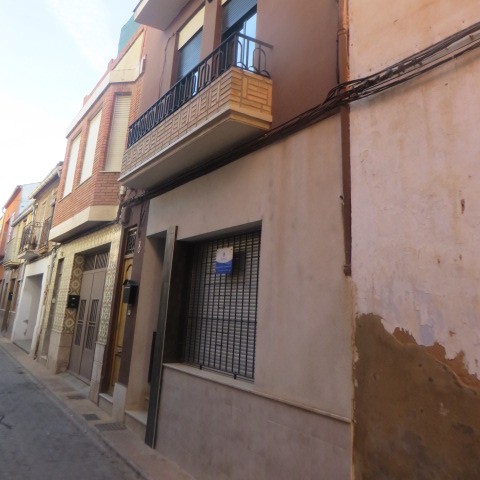 Piso en Maestro Serrano