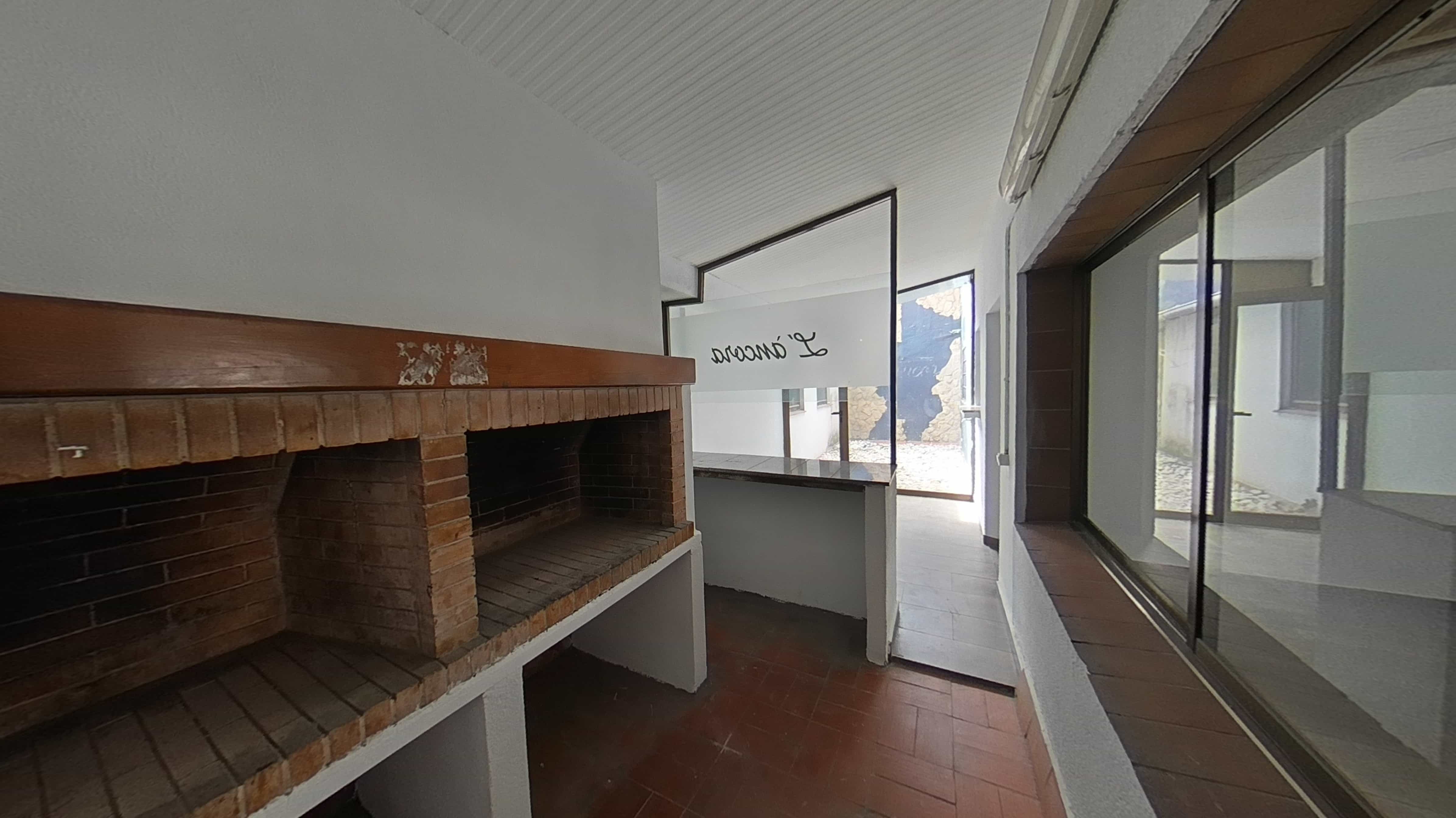 - Image 12