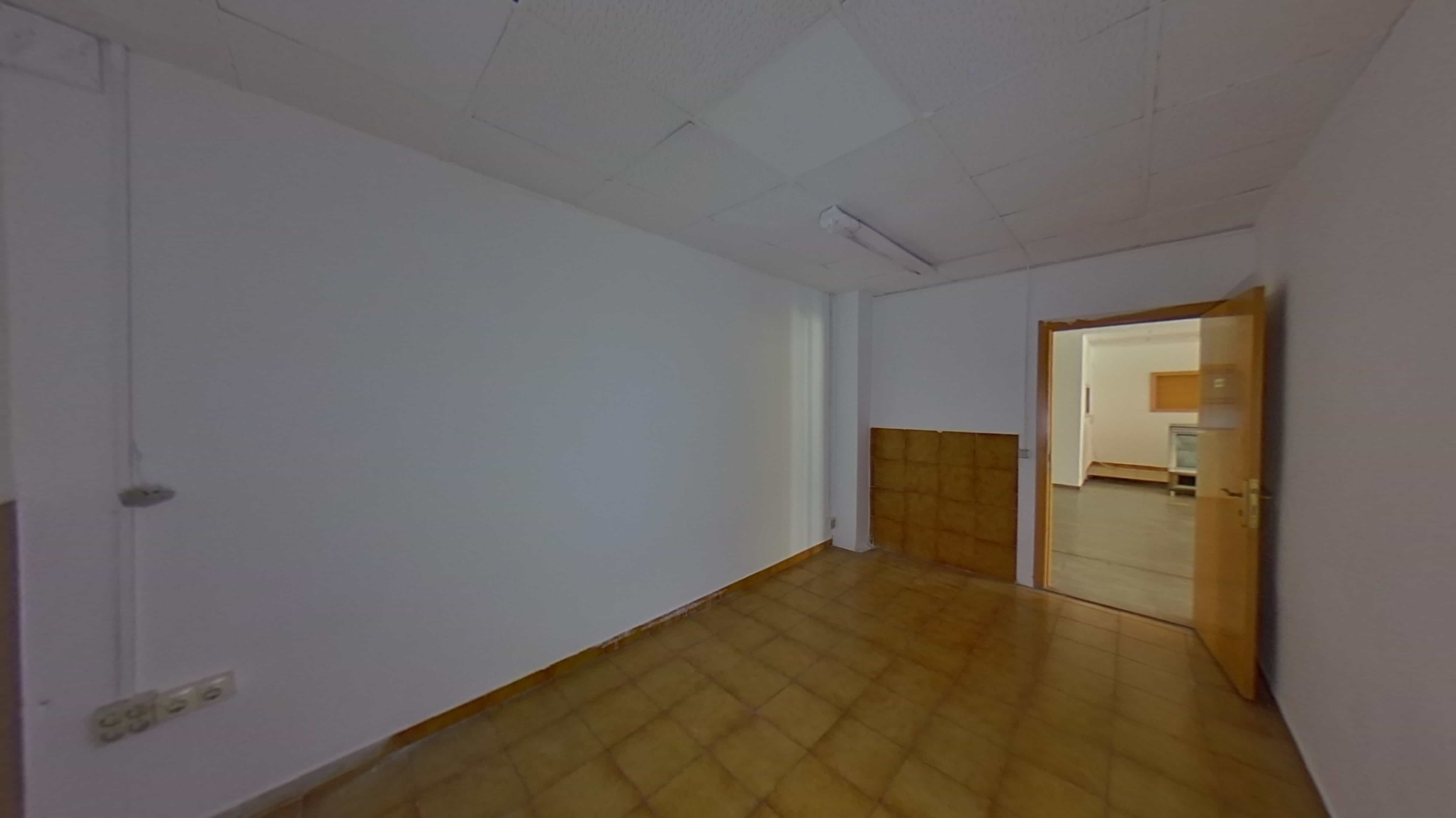 - Image 13