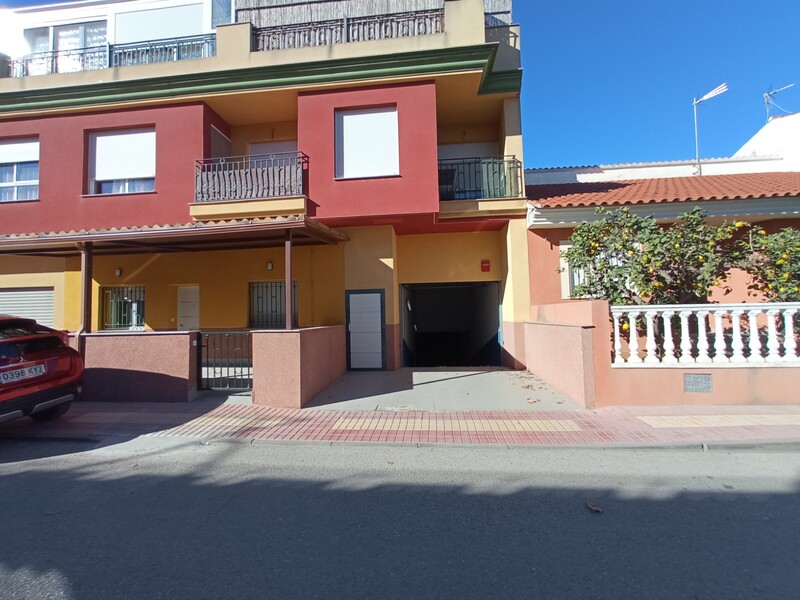 Garaje en Rio Guadalquivir