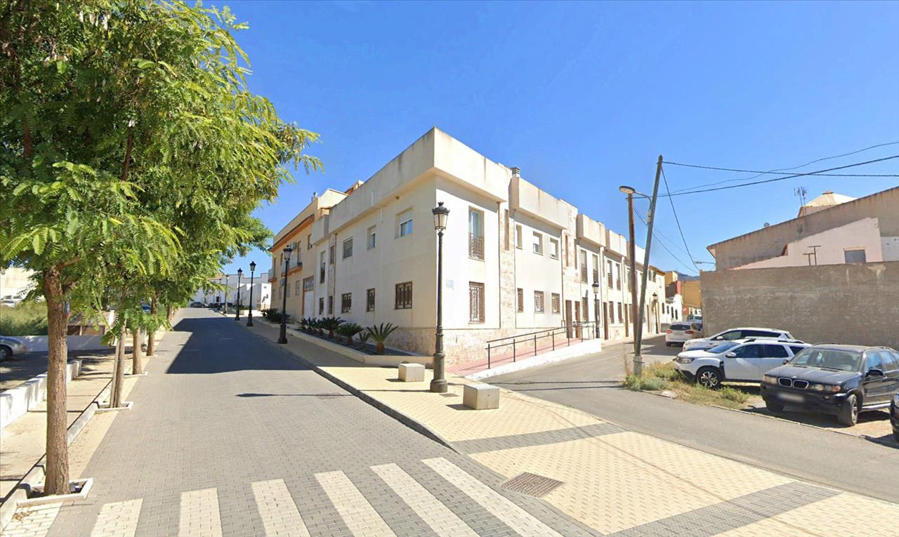 Piso en Segura