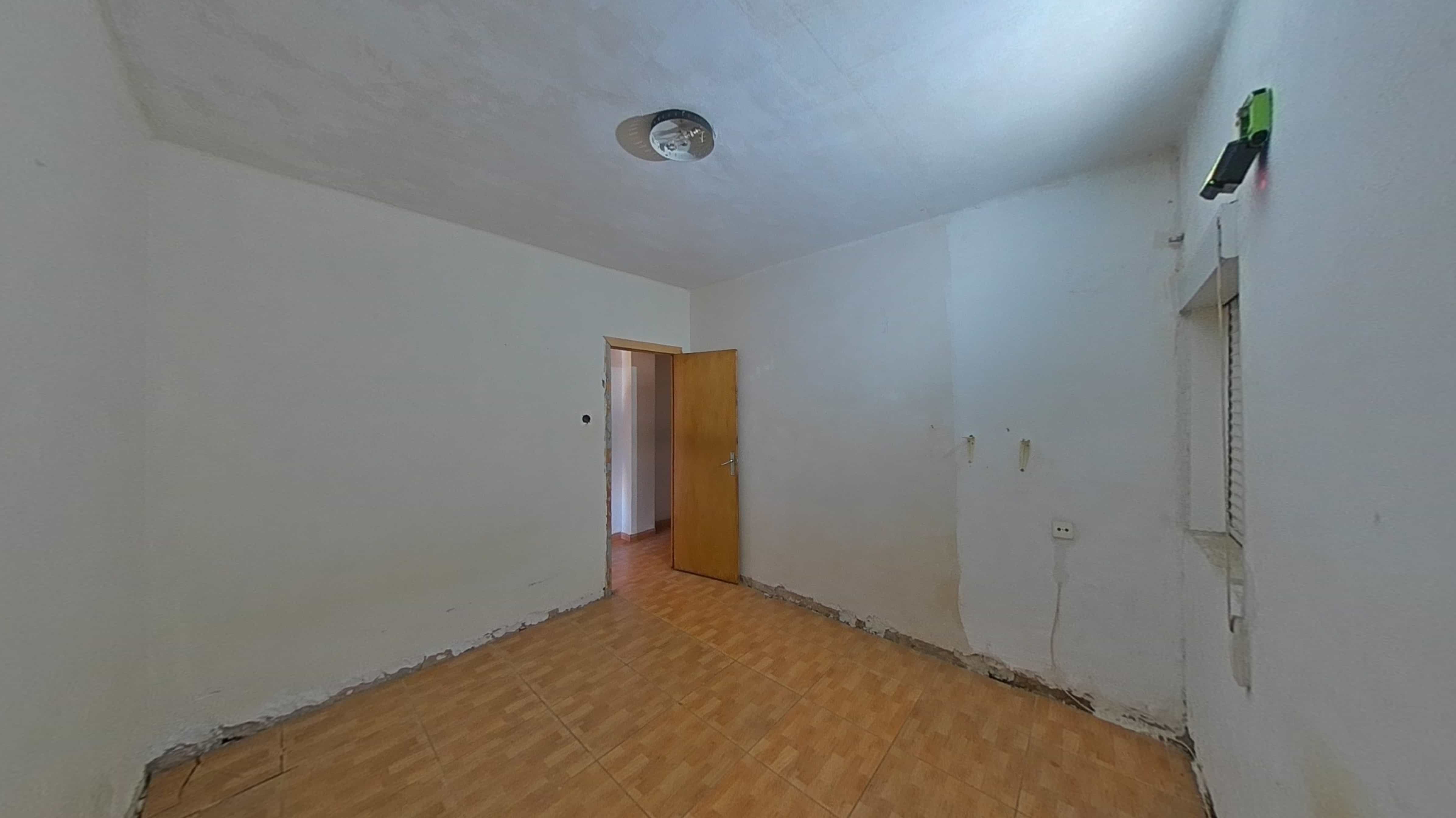 undefined - Image 15