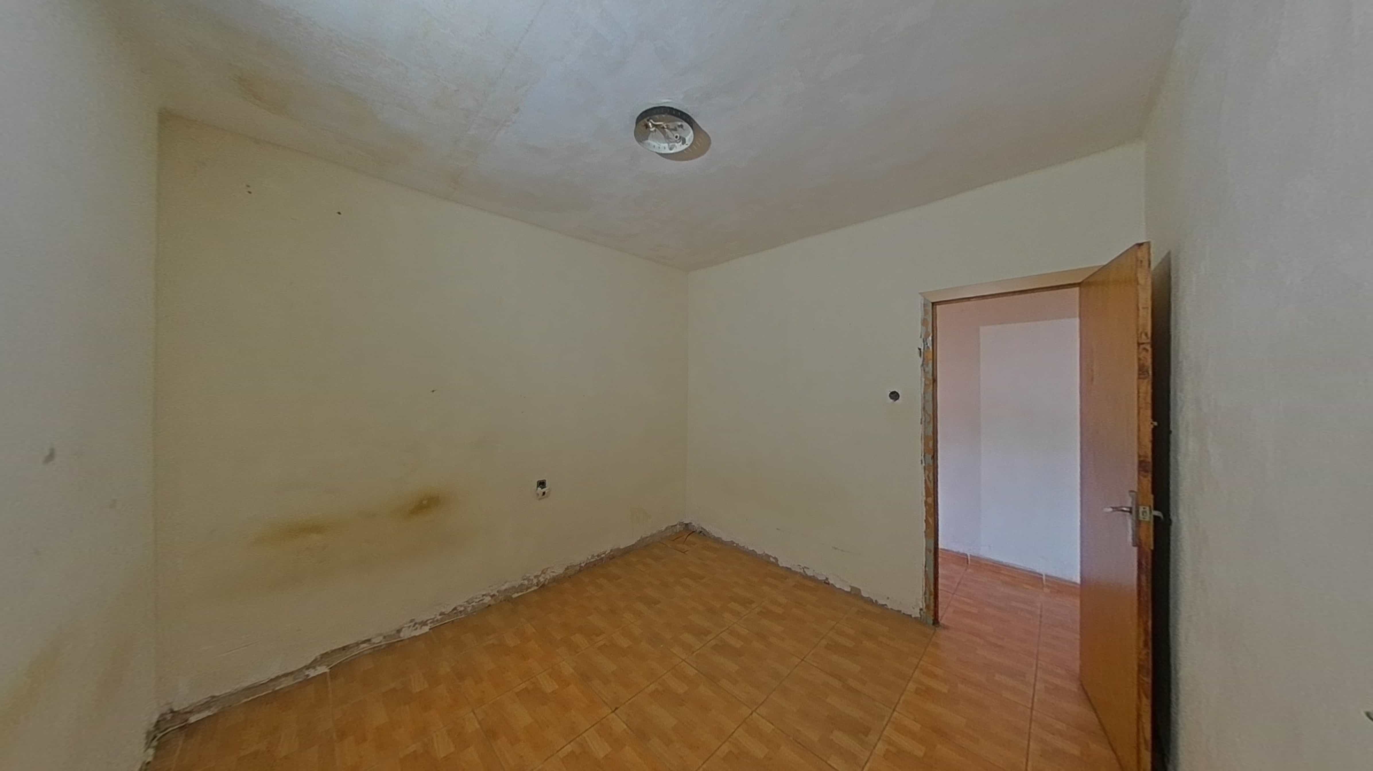 undefined - Image 17