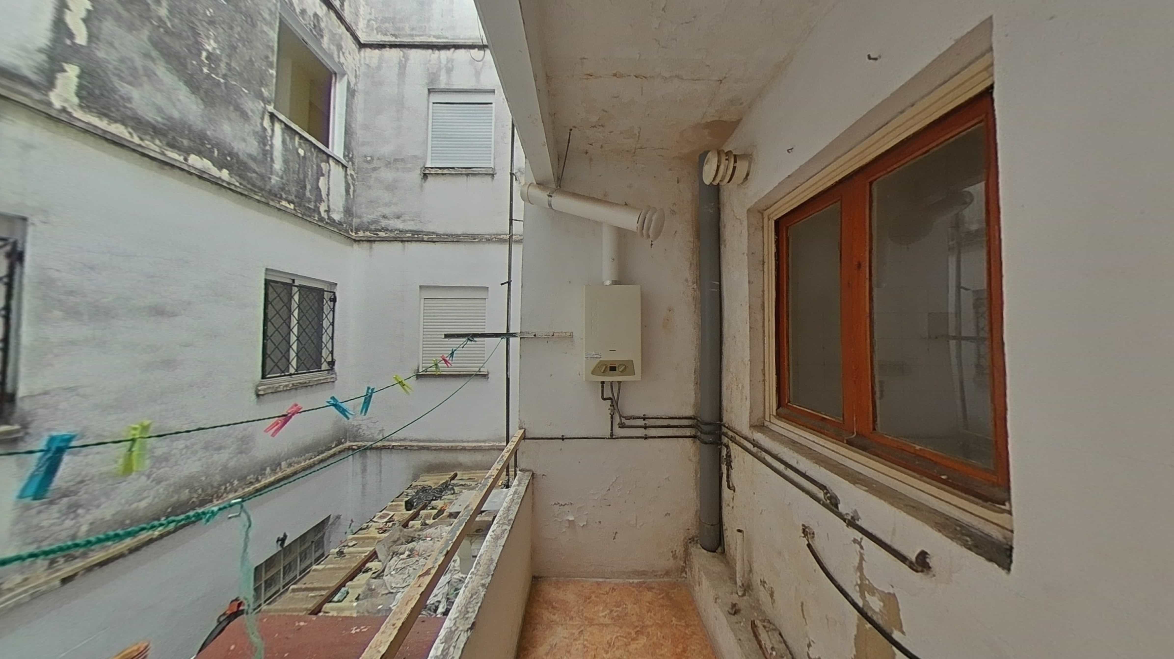 undefined - Image 13