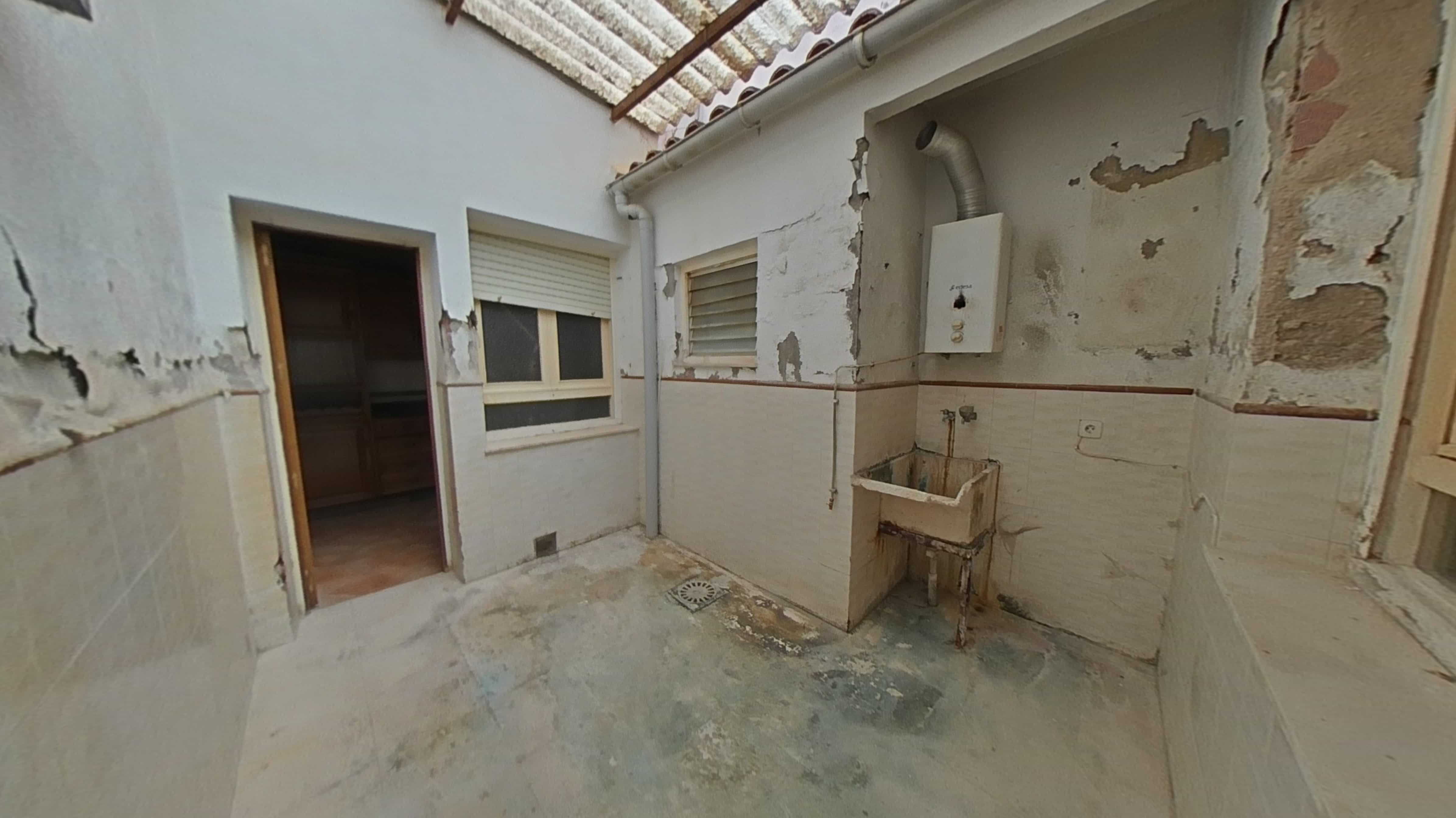 Espaçoso Apartamento em Algueña, Alicante - 93m² por 84.000€ - Image 12