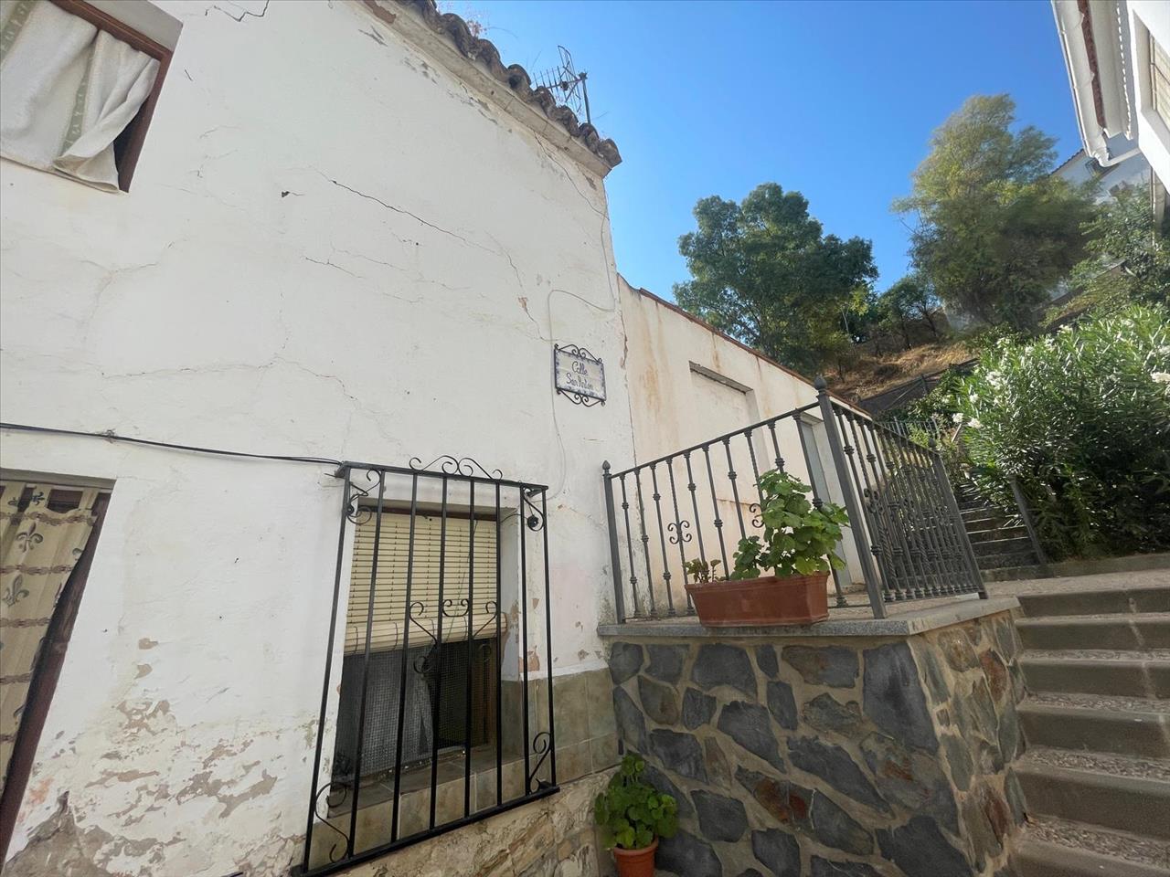 Cuevas Bajas, Málaga