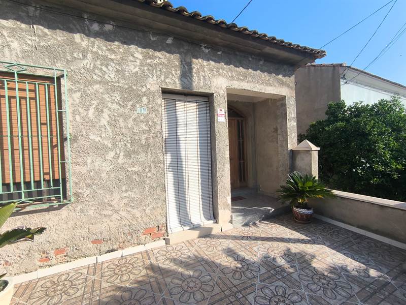 Casa en ORILLA AZARBE