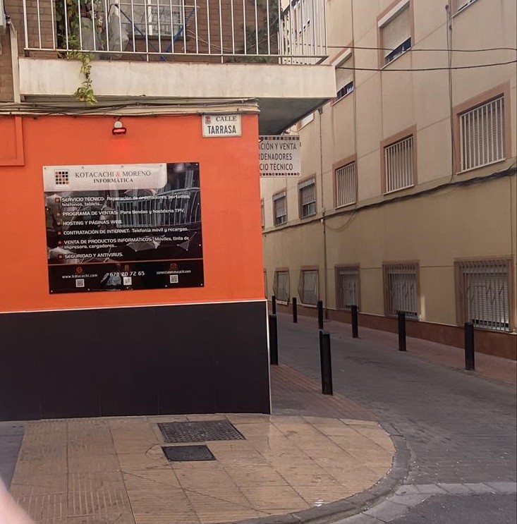calle Tarrasa, Almería