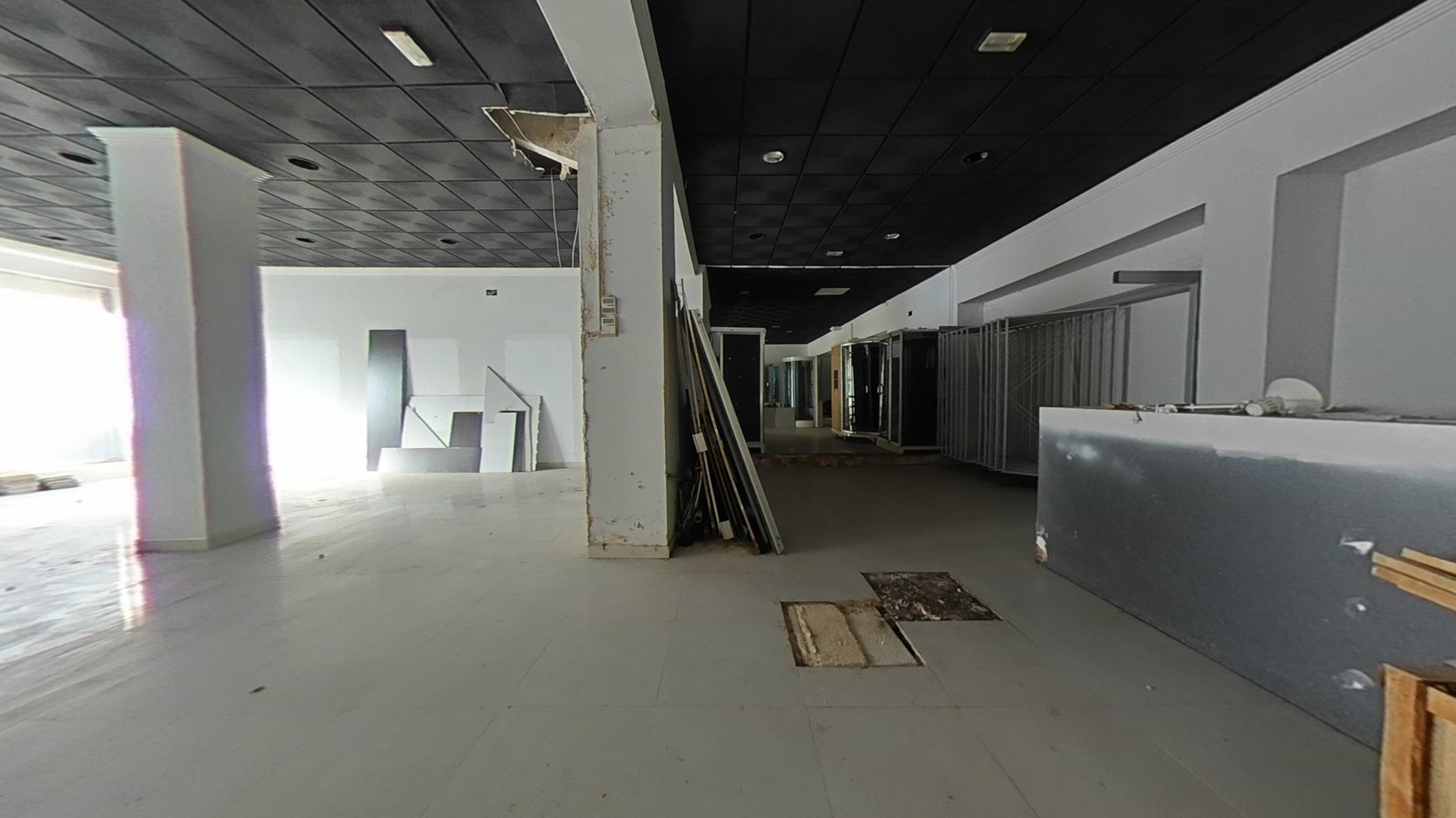 undefined - Image 4
