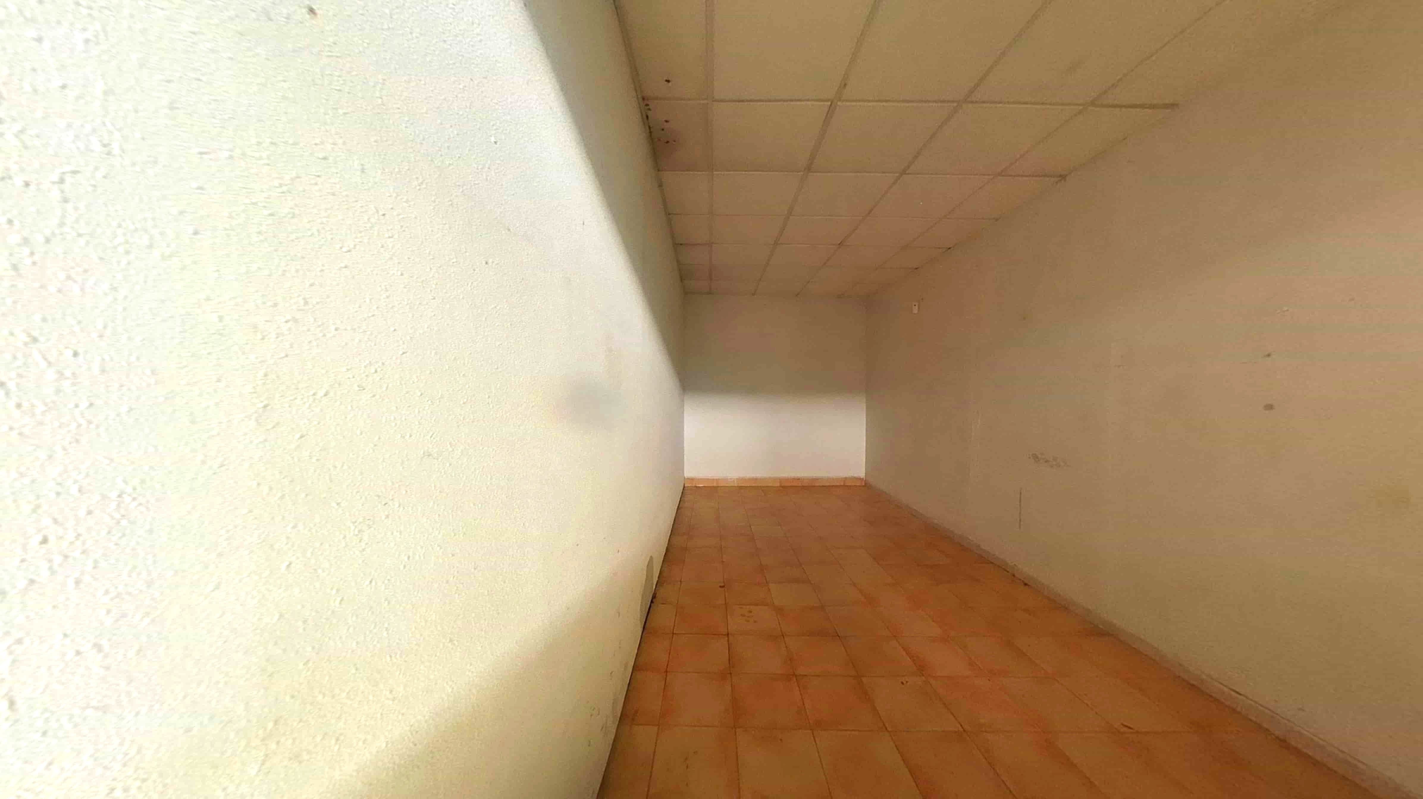  - Image 35
