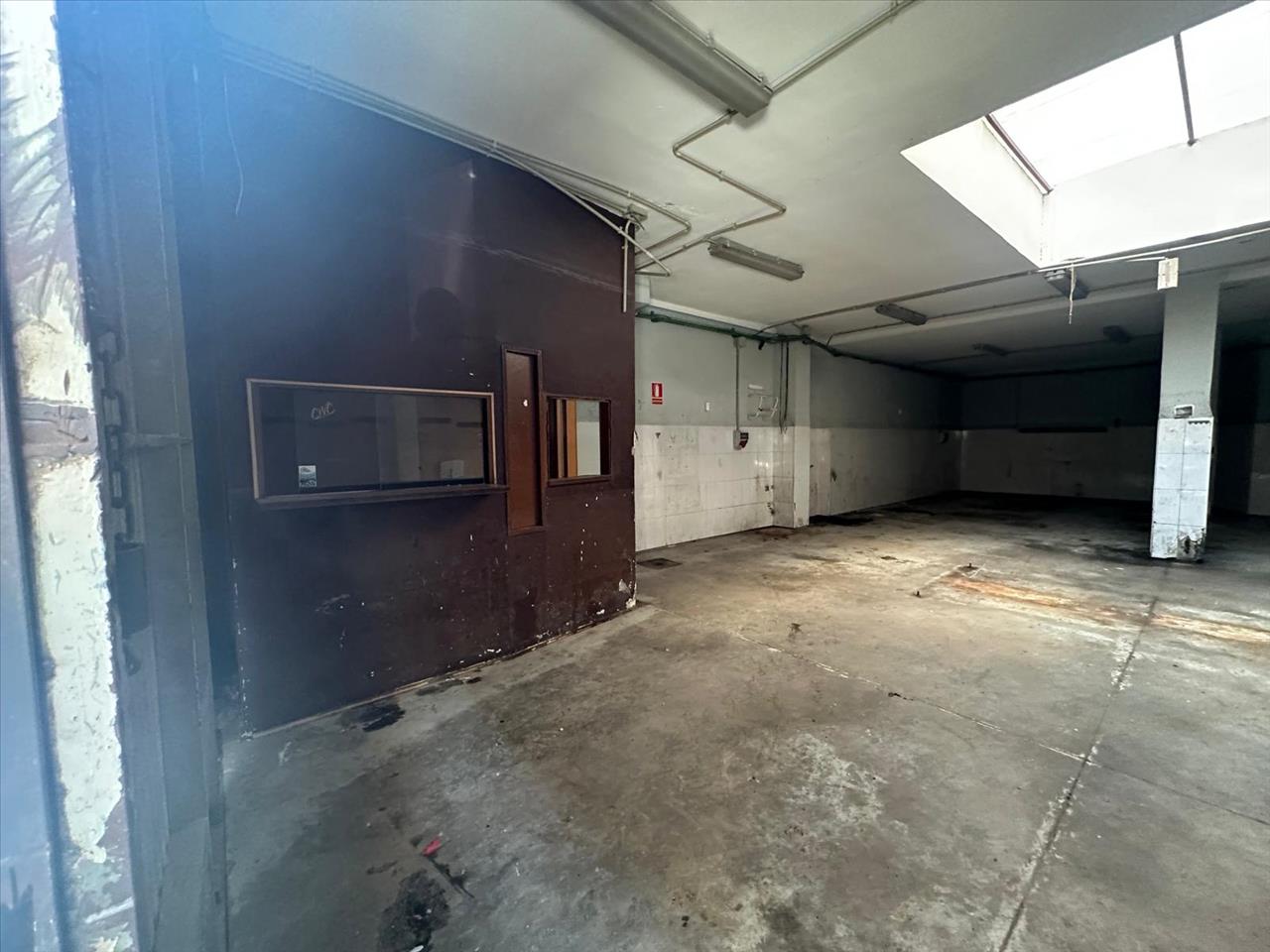  - Image 10