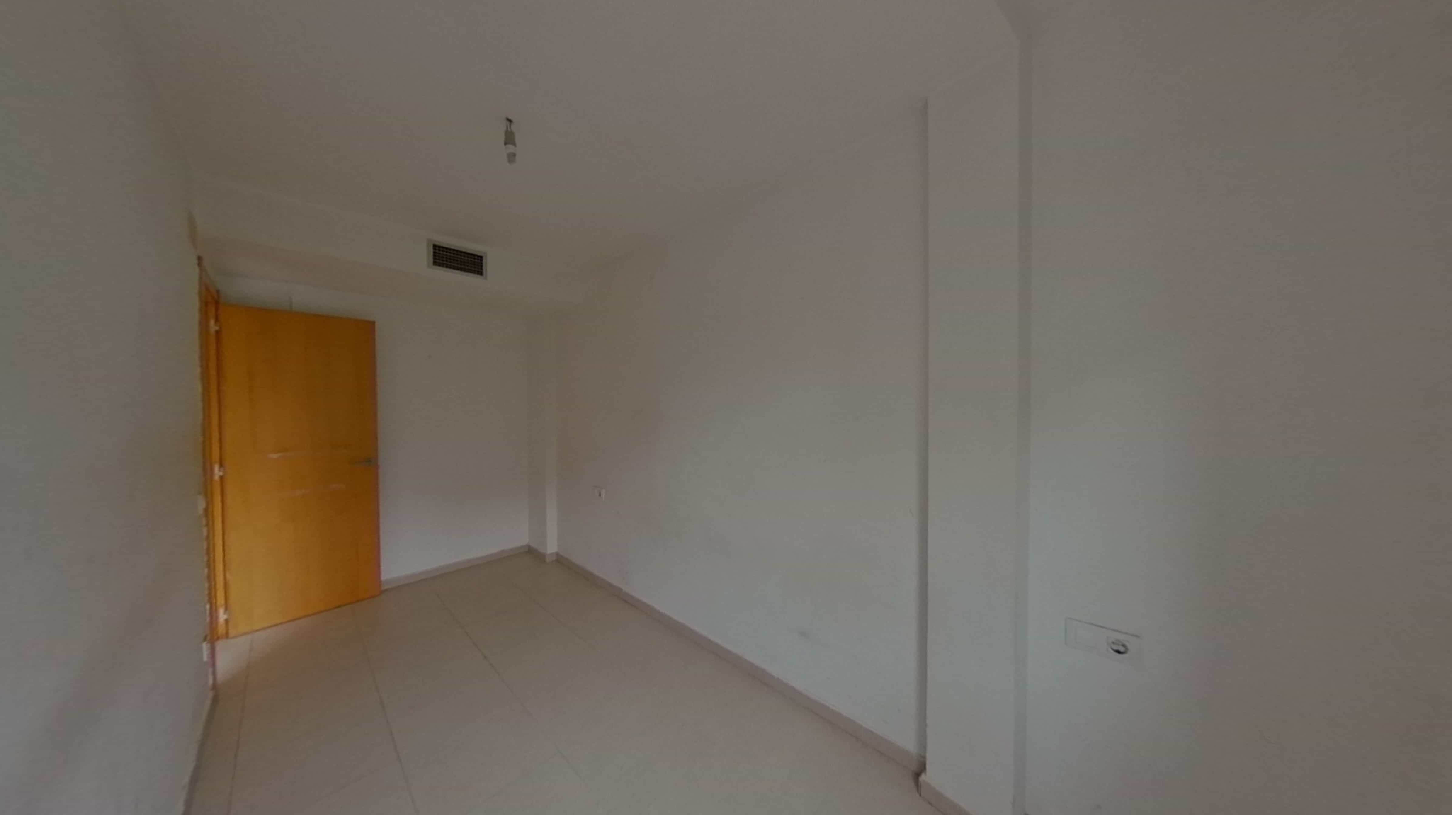  - Image 18