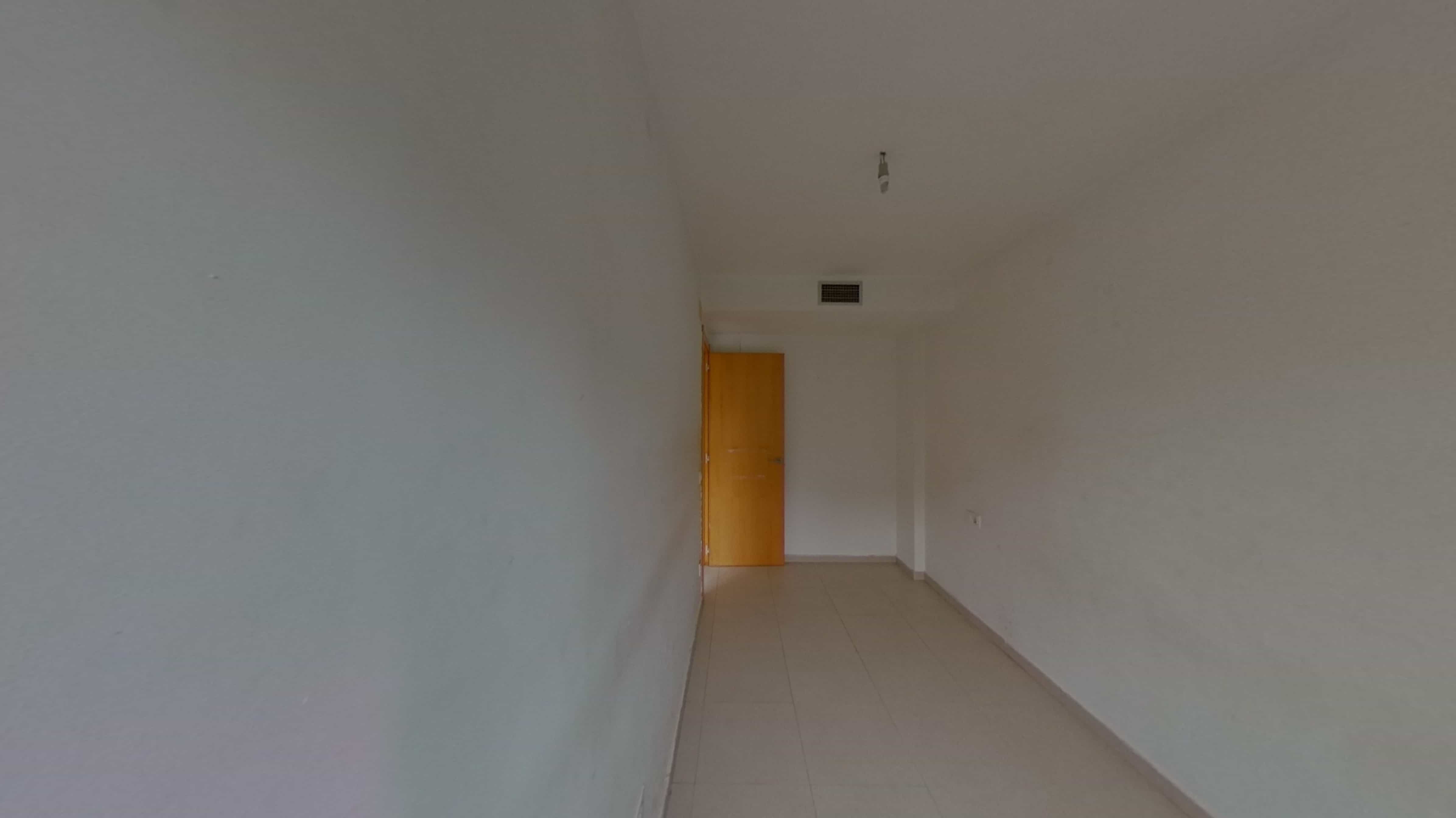  - Image 19