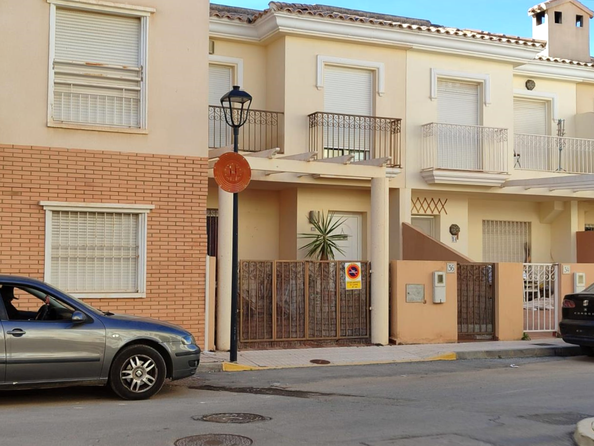 Casa adosada en Azucena