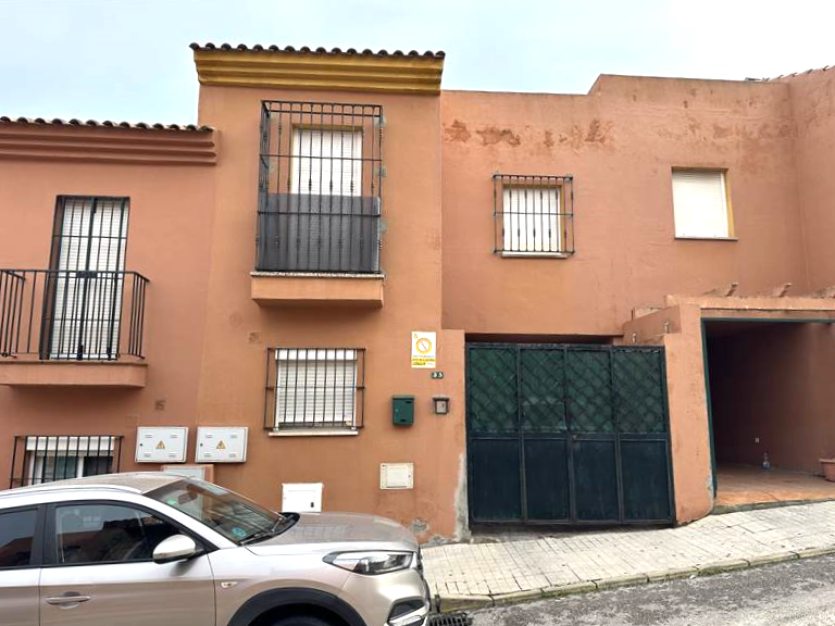 Casa adosada en Alcala