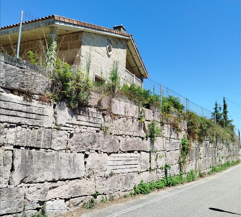 Casa independiente en Pio -Cabeiro