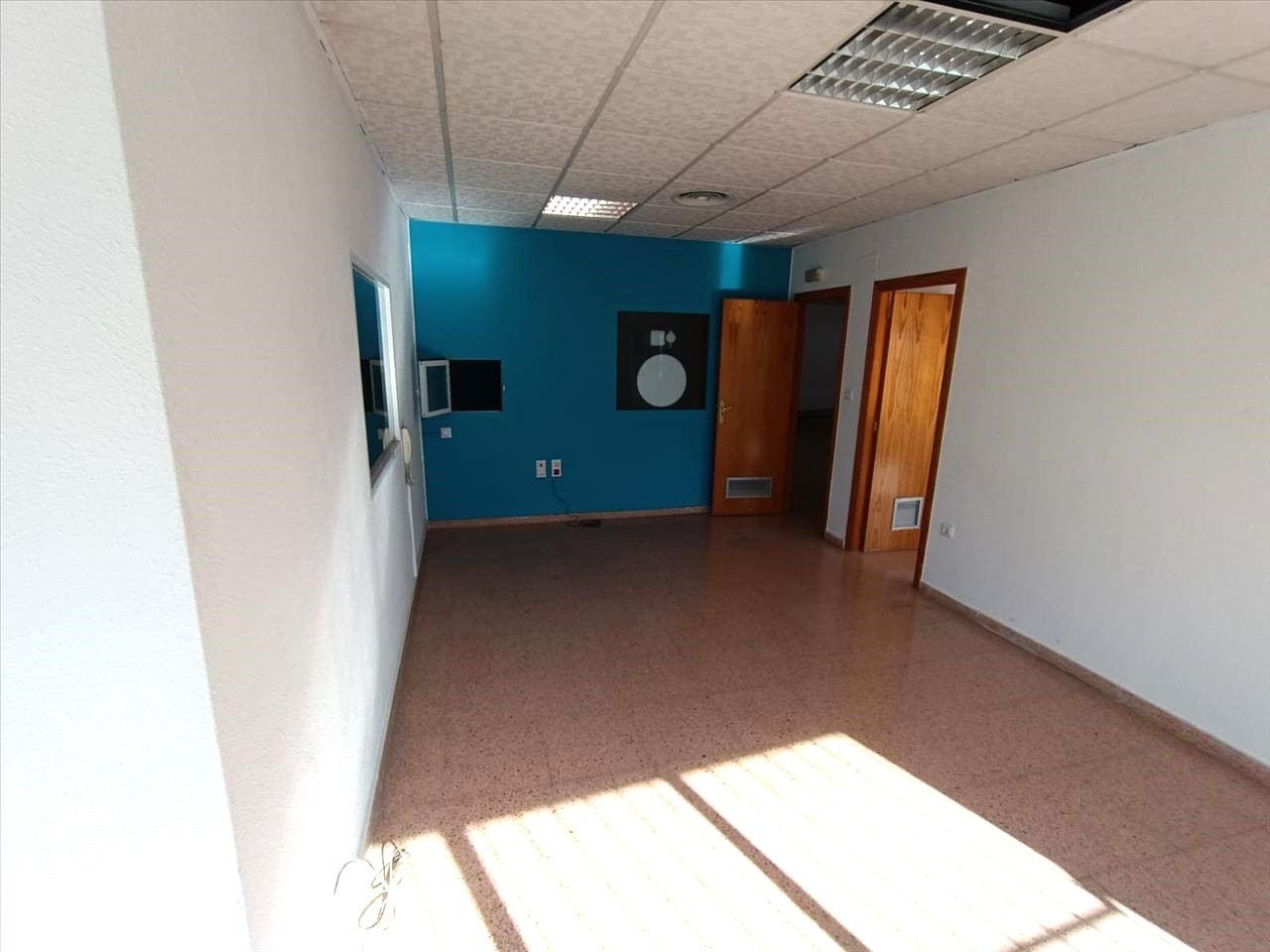 undefined - Image 23