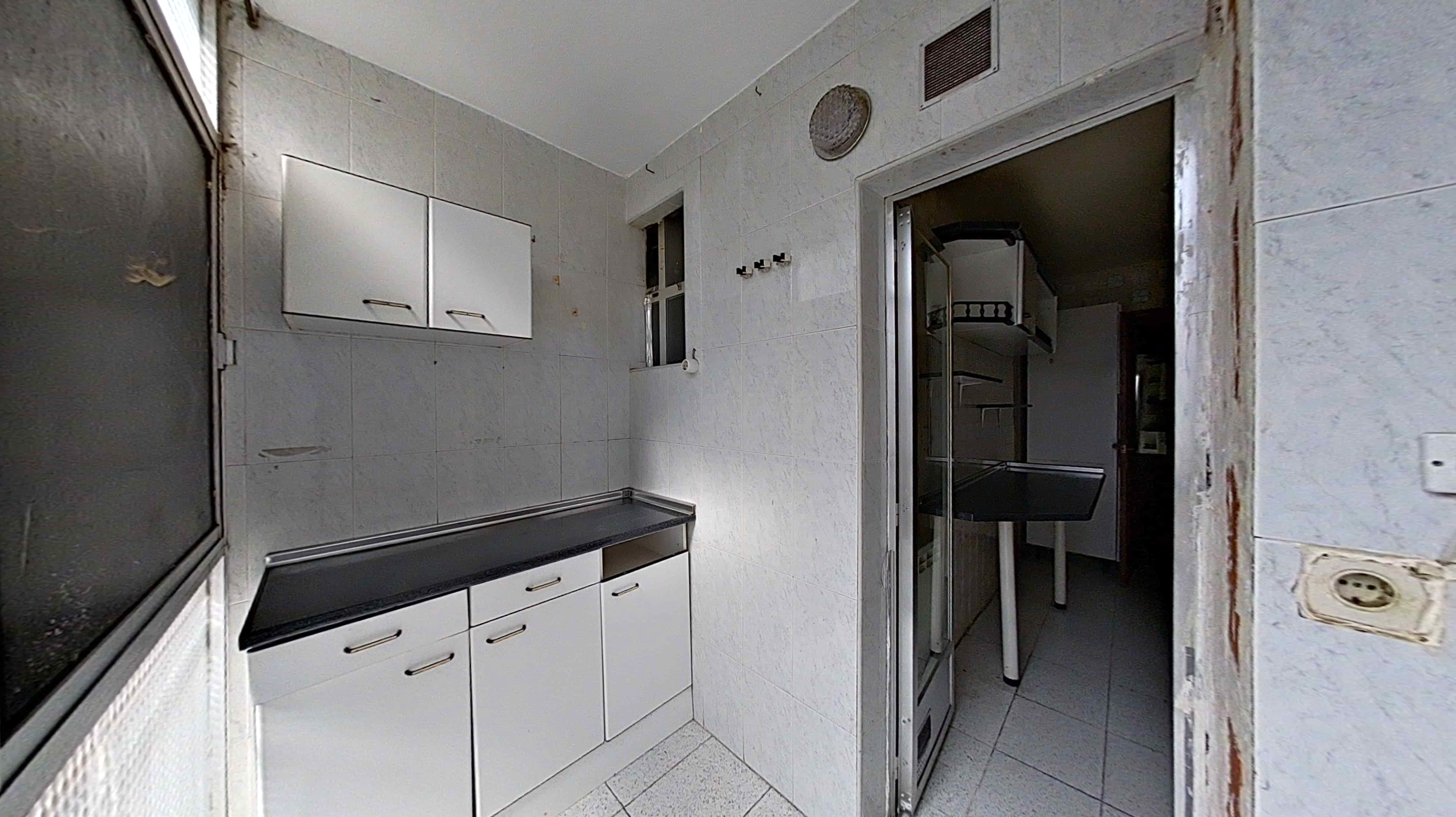 undefined - Image 11