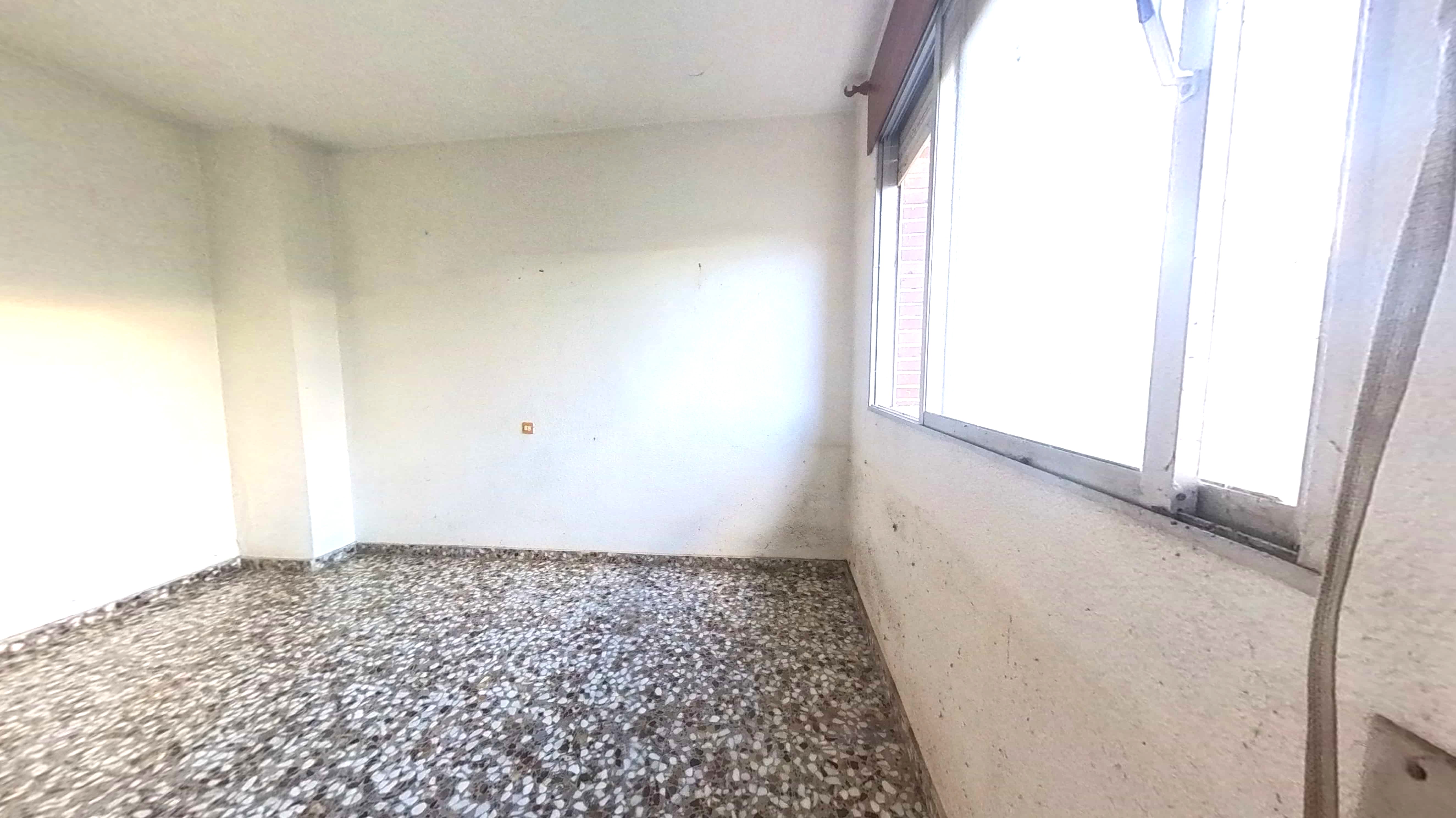 undefined - Image 14