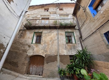 Edificio en Castillonroy, Huesca