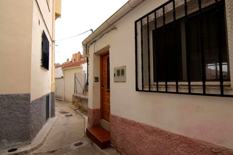 Casa independiente en Curtidores  - Tir. Altos