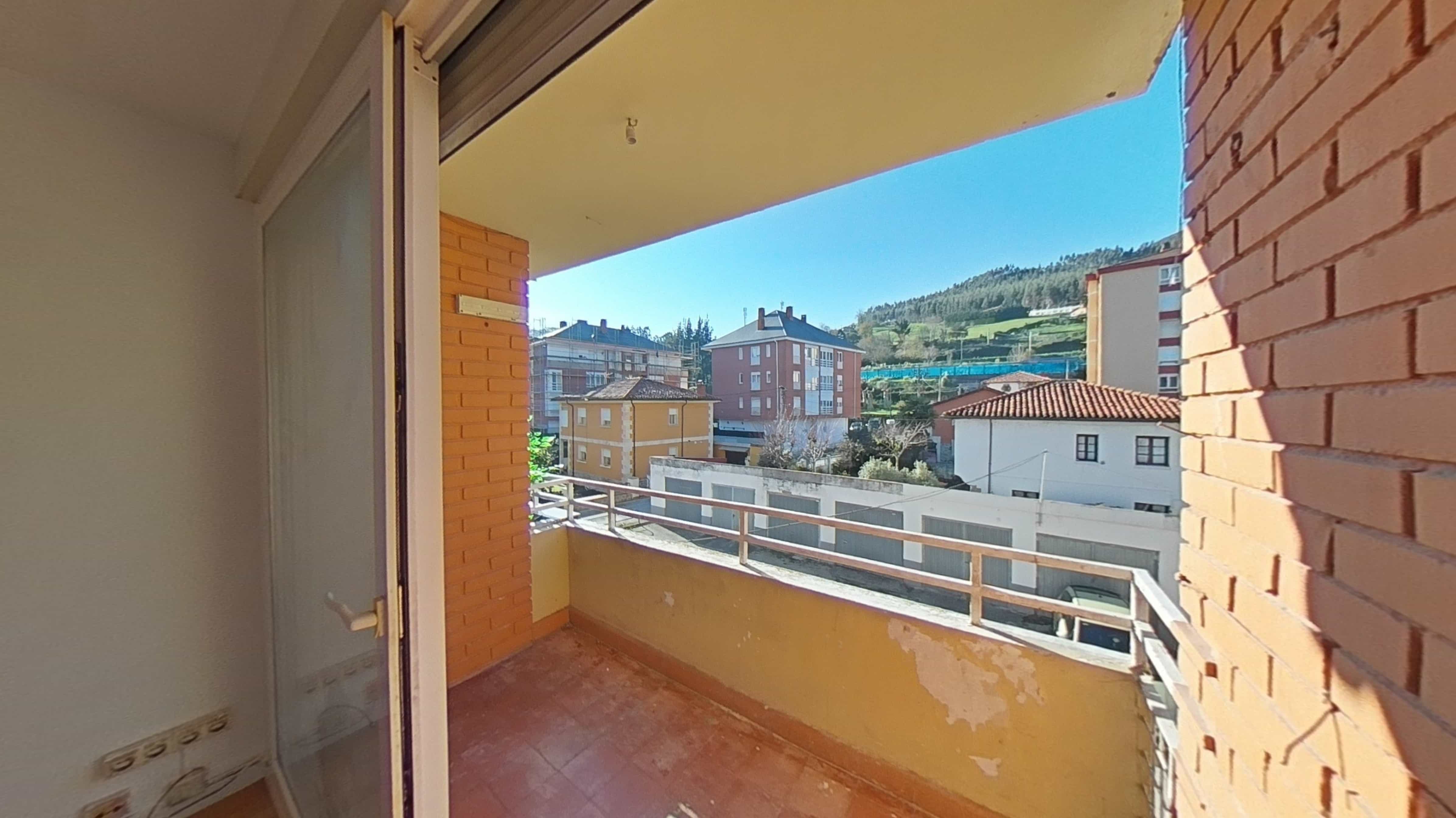 undefined - Image 1