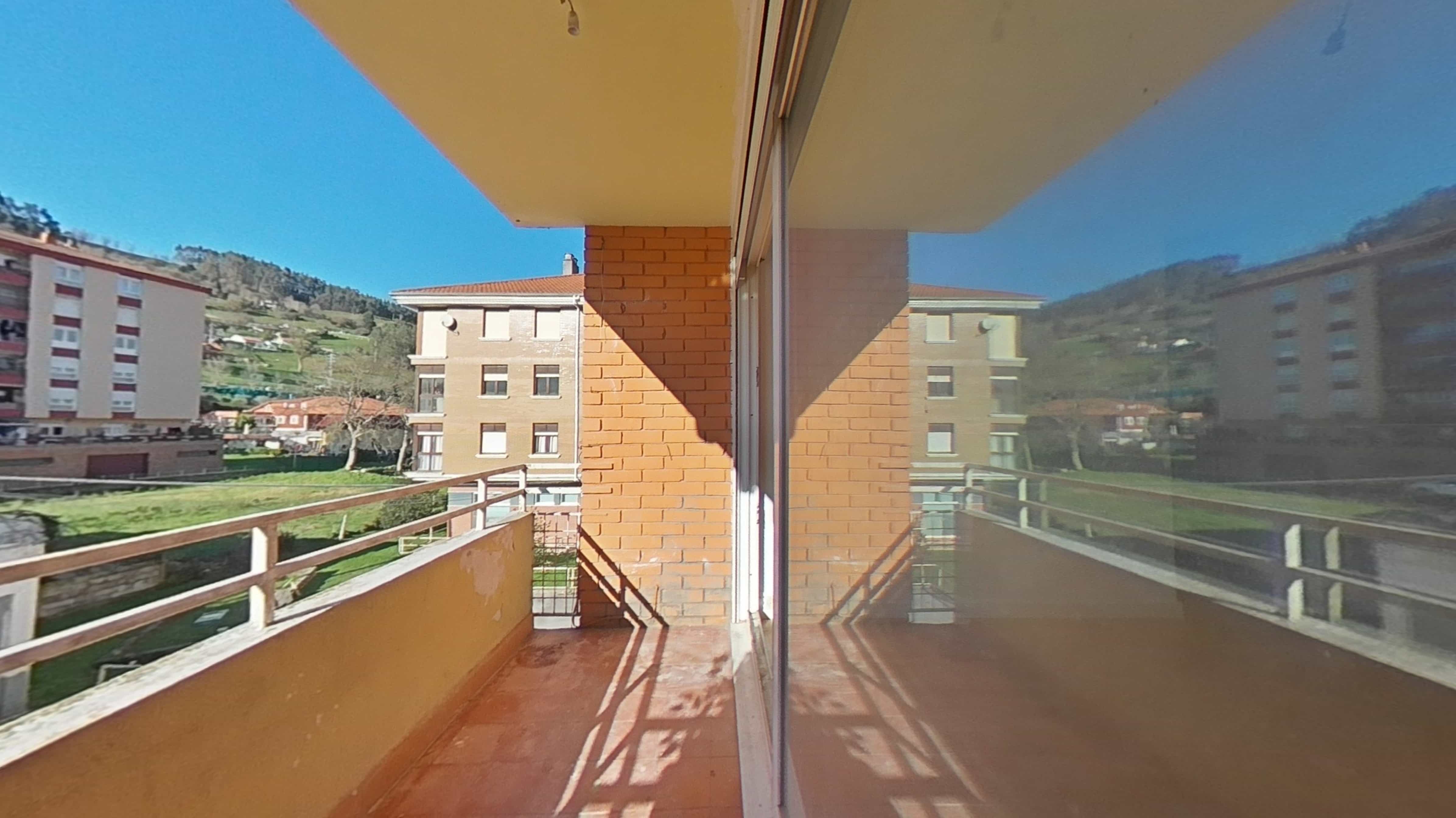 undefined - Image 4