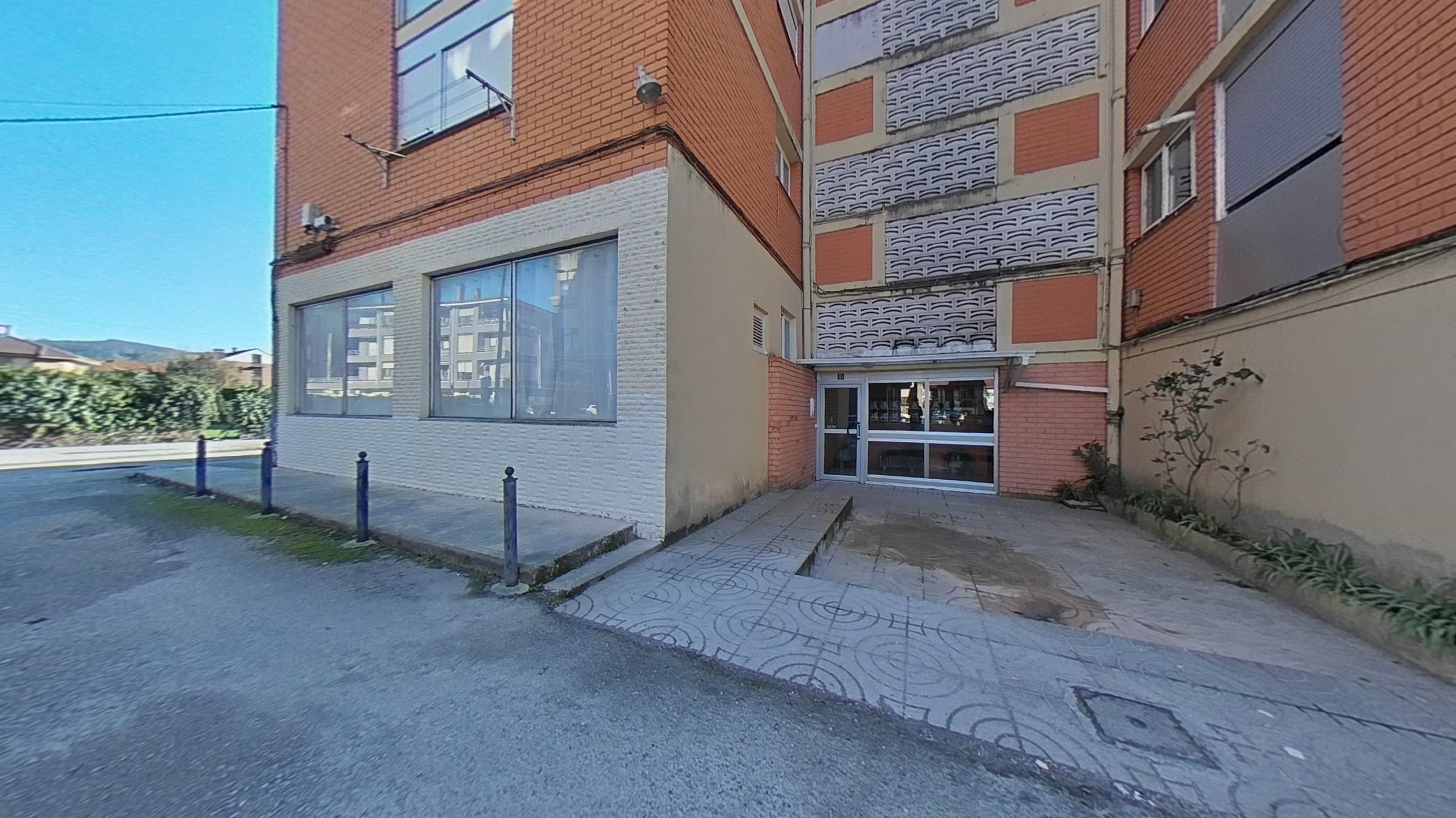 undefined - Image 28