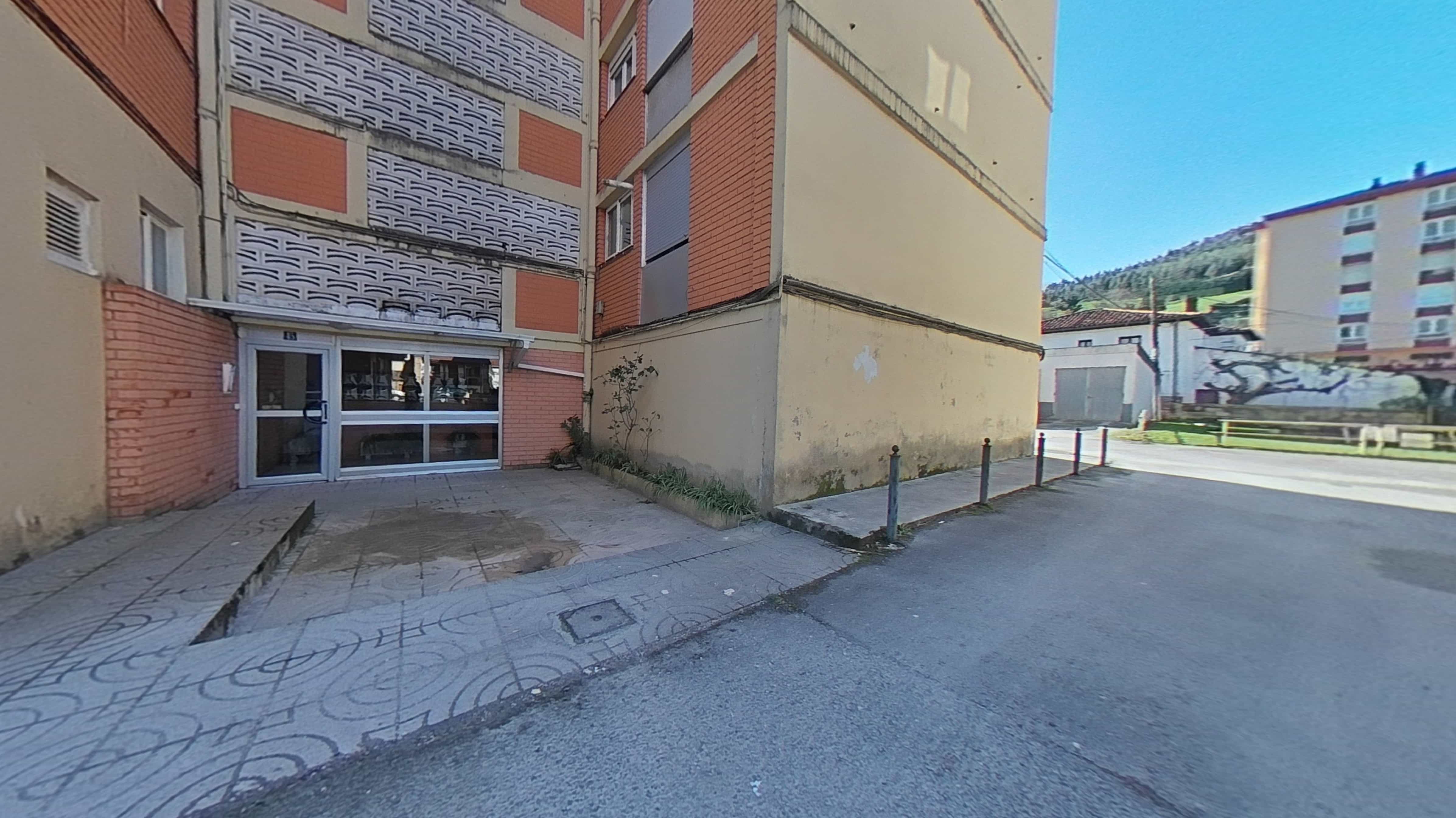 undefined - Image 29