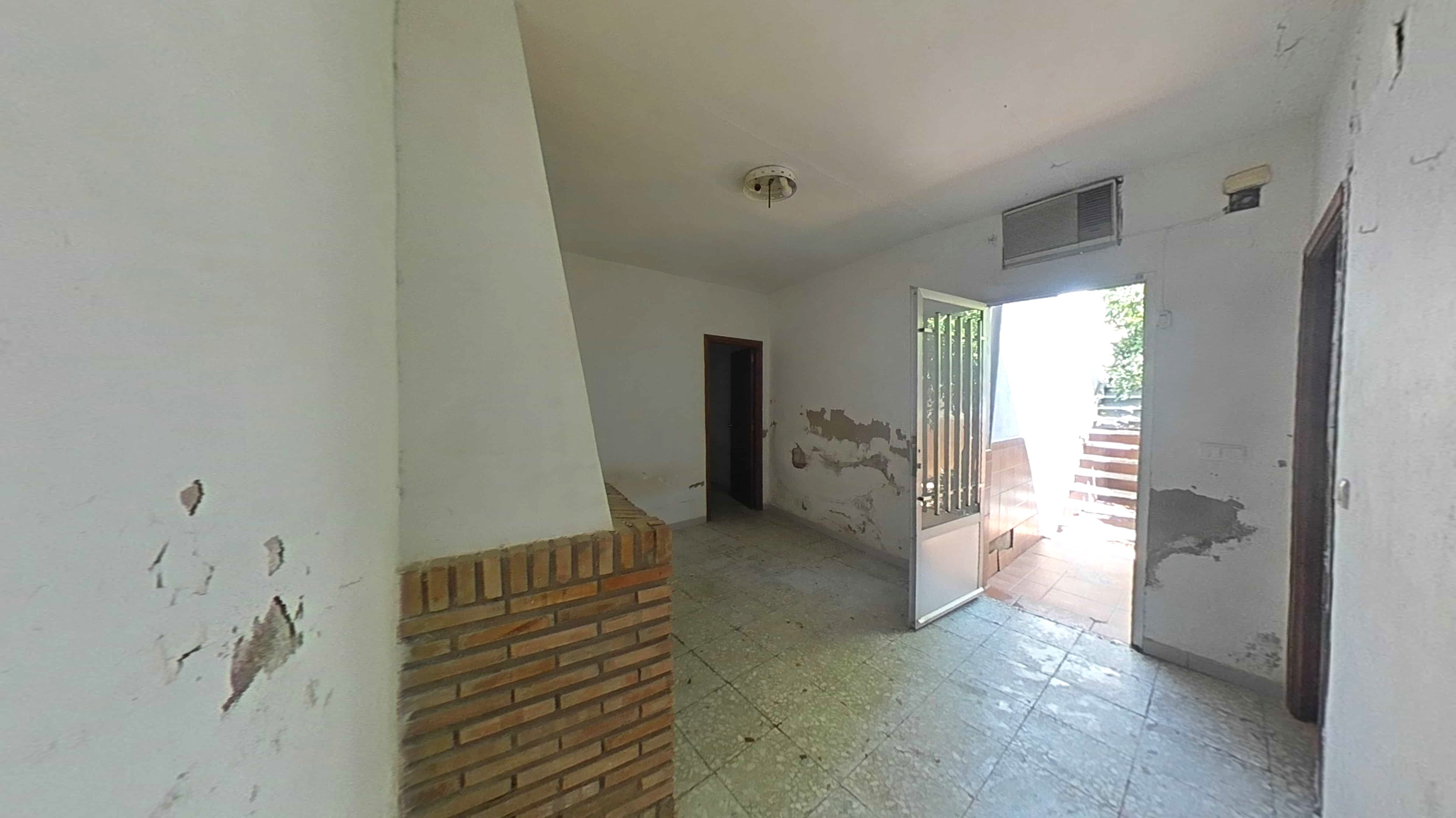 undefined - Image 3