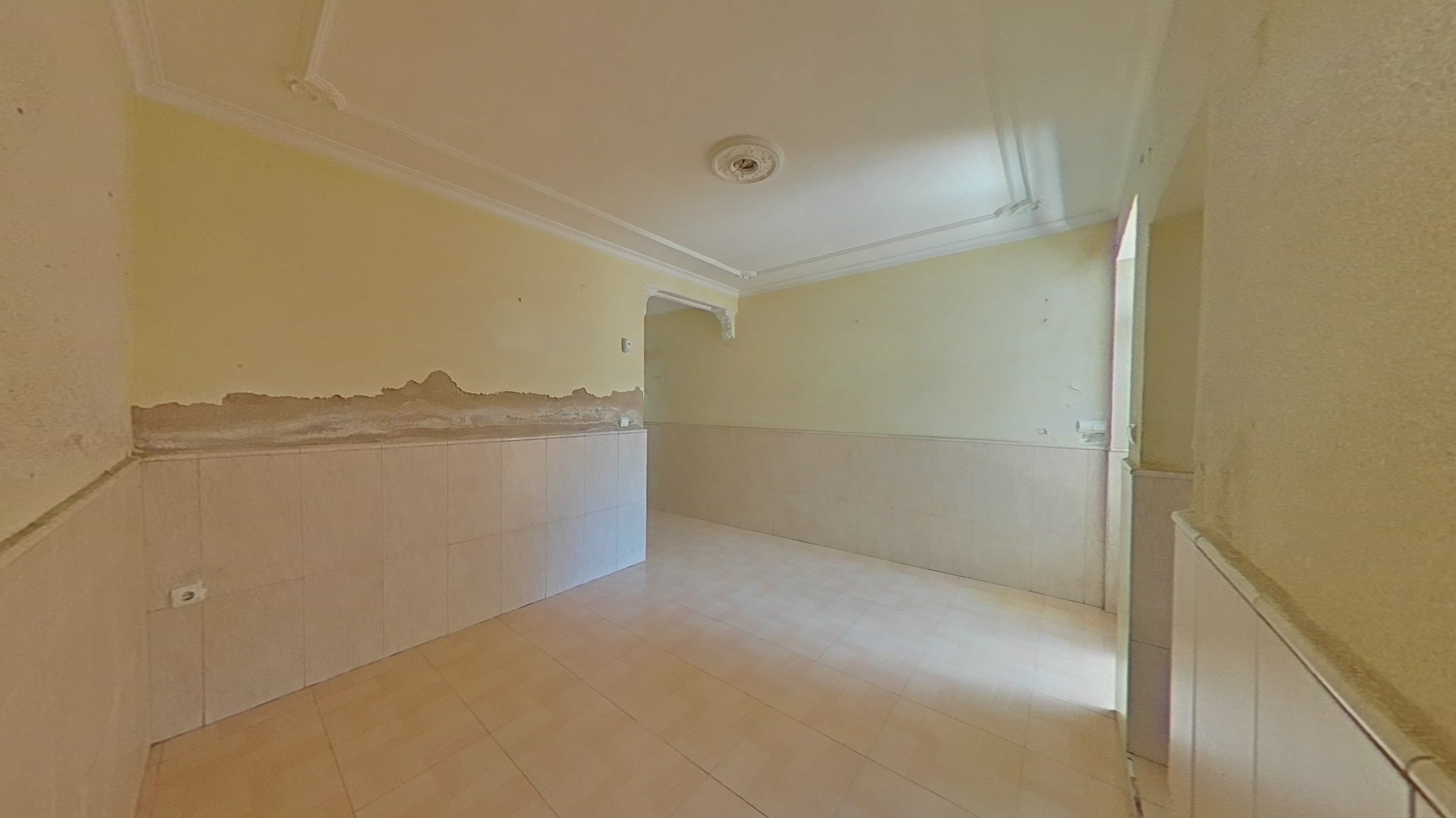 undefined - Image 11