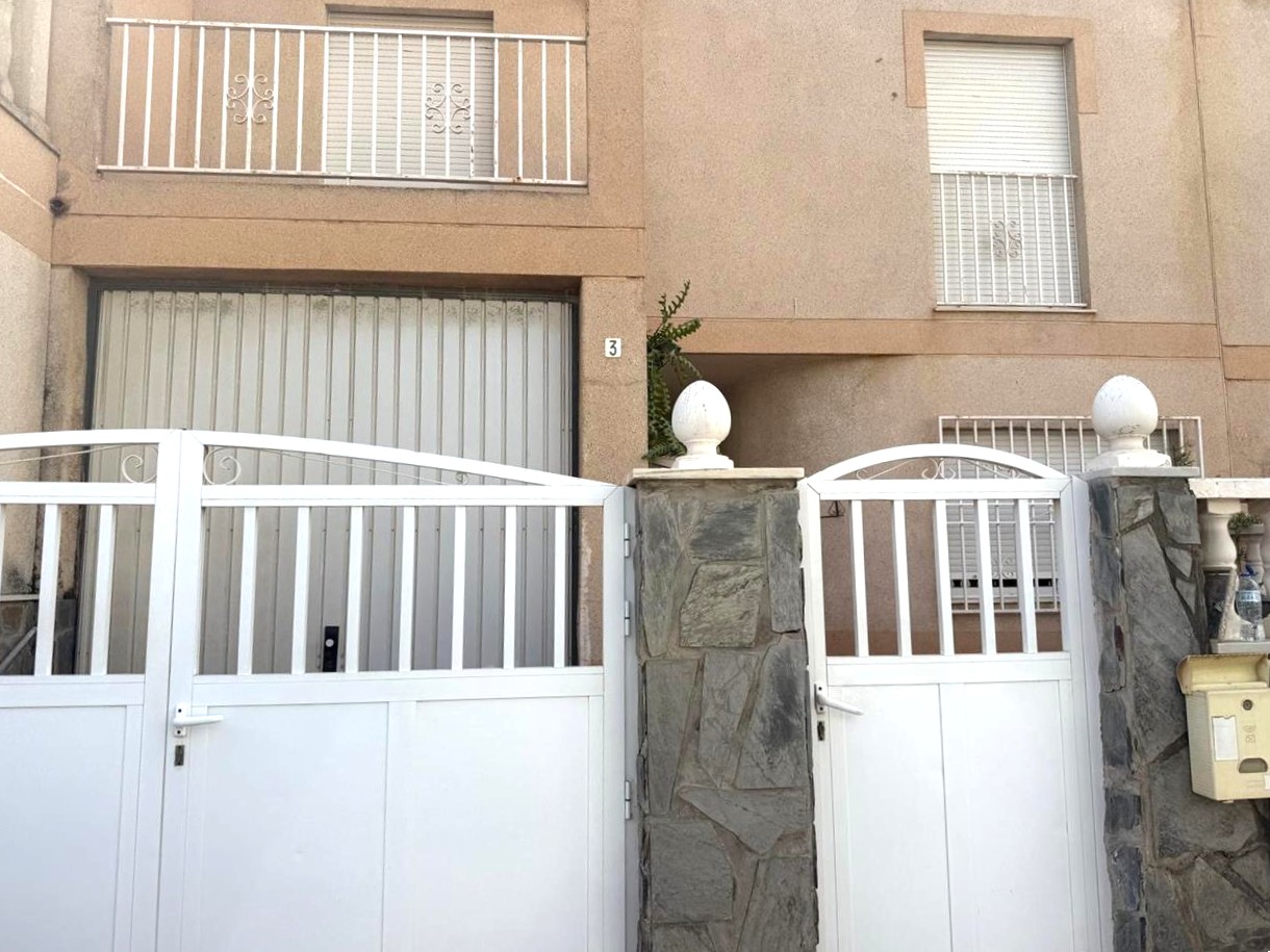 Casa independiente en Puerto Ragua