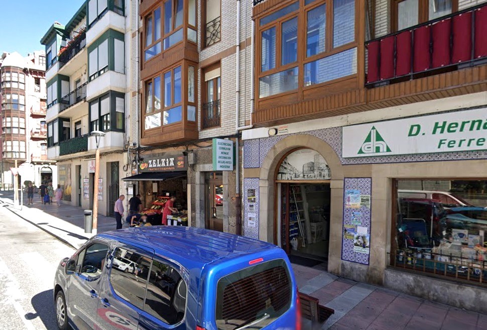 Calle Santander, Castro-Urdiales, Cantabria
