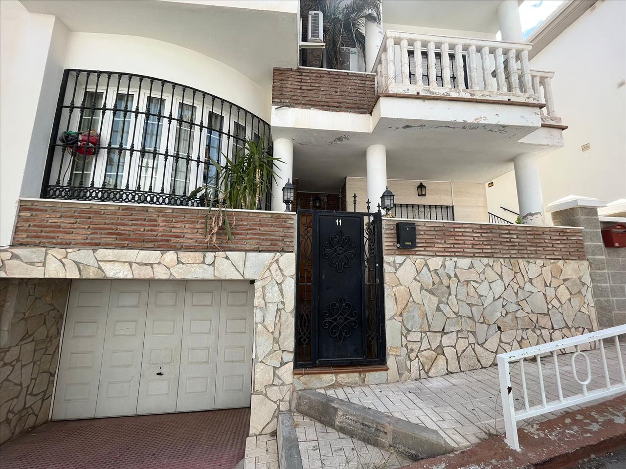 Casa adosada en Hoya Malaga