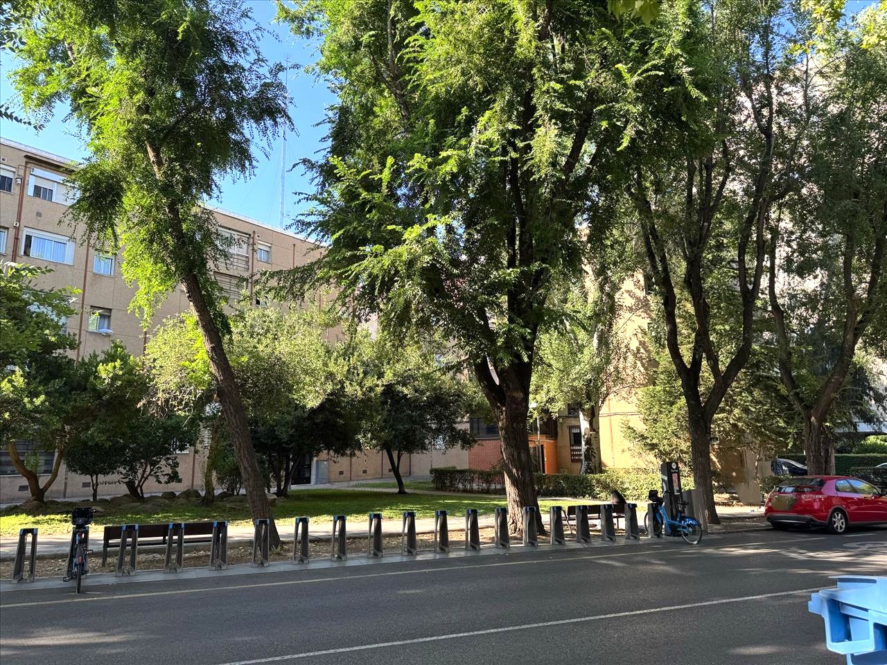 calle Encomienda De Palacios, Madrid