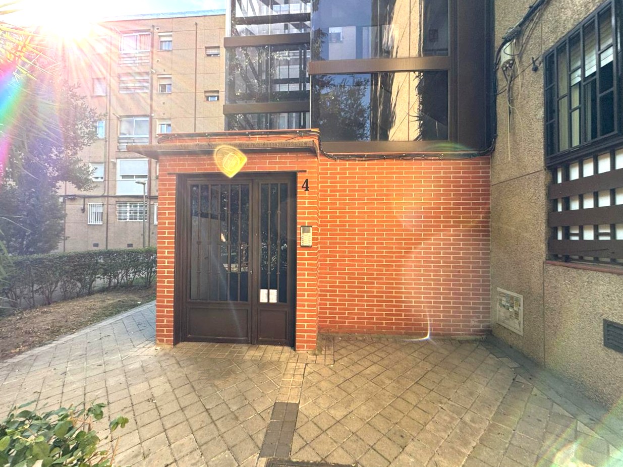 Piso en Encomienda De Palacios