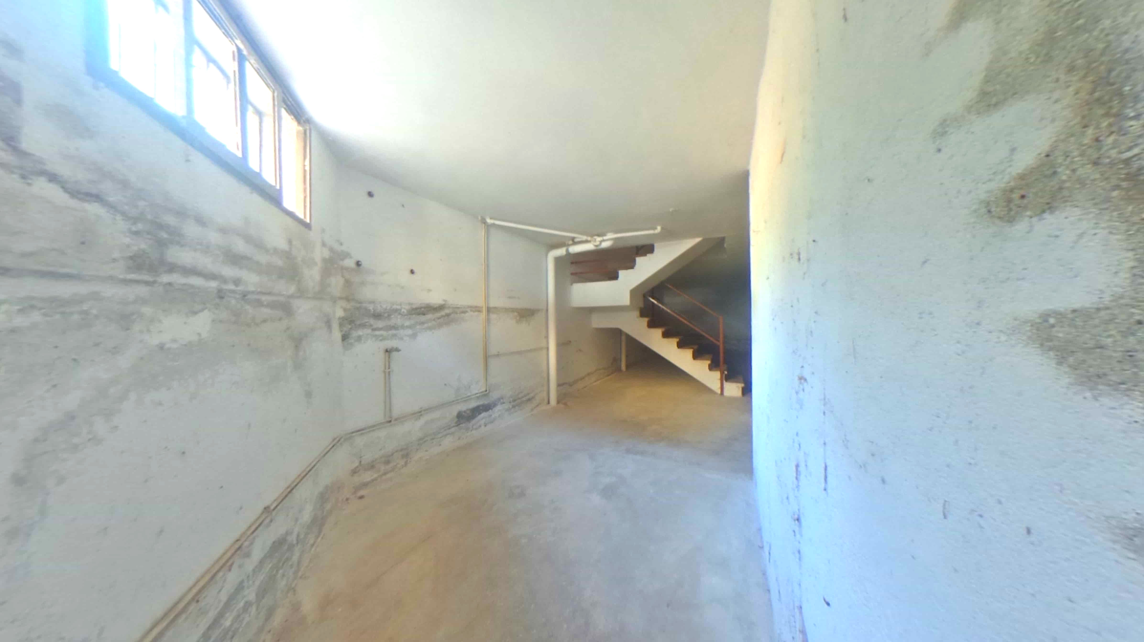 undefined - Image 31