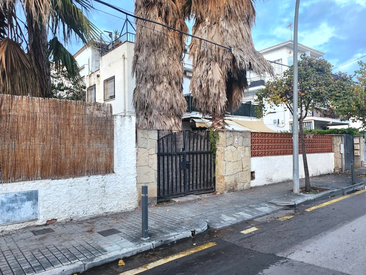 Calle Arago, Castelldefels, Barcelona