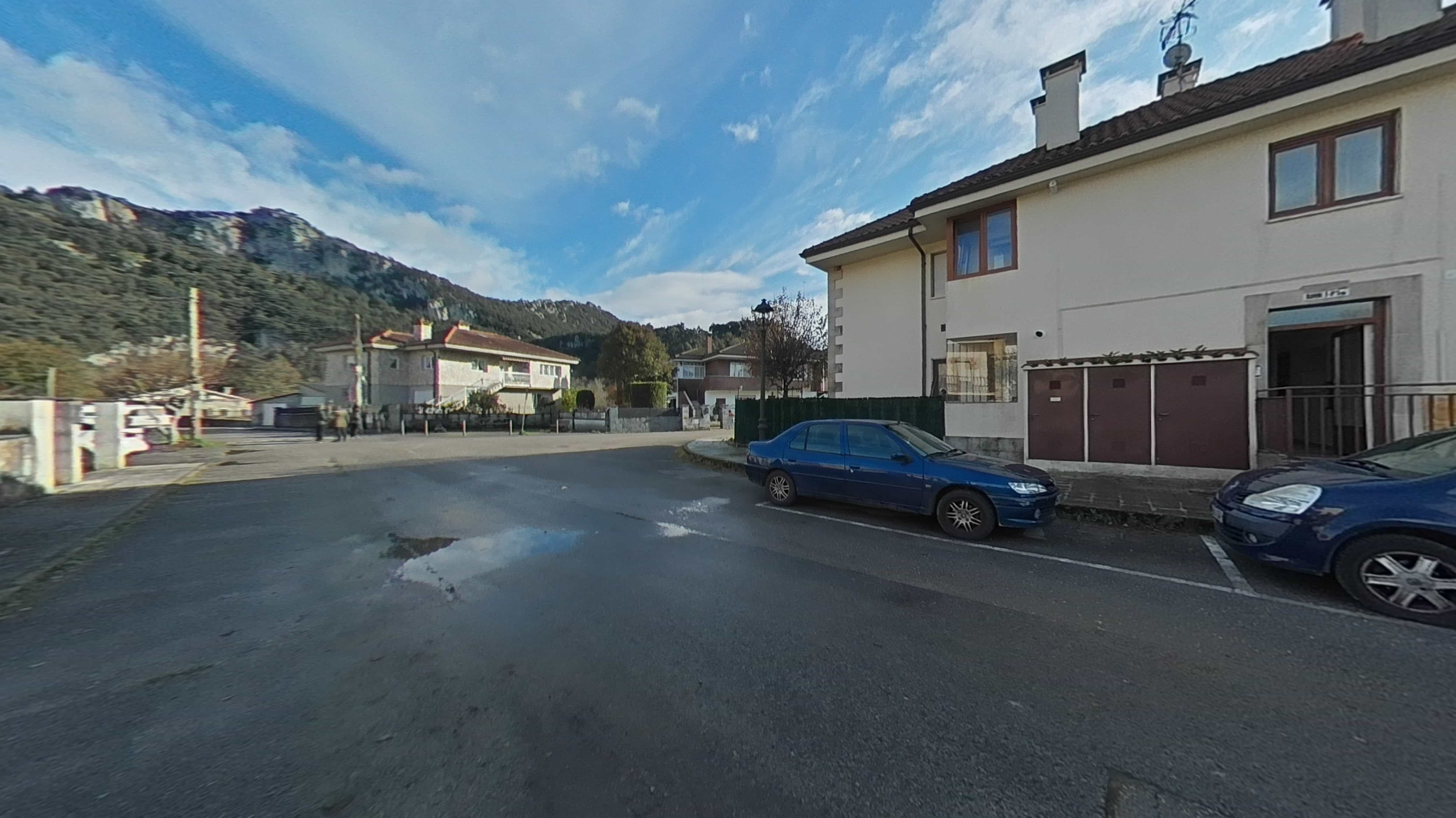 undefined - Image 31