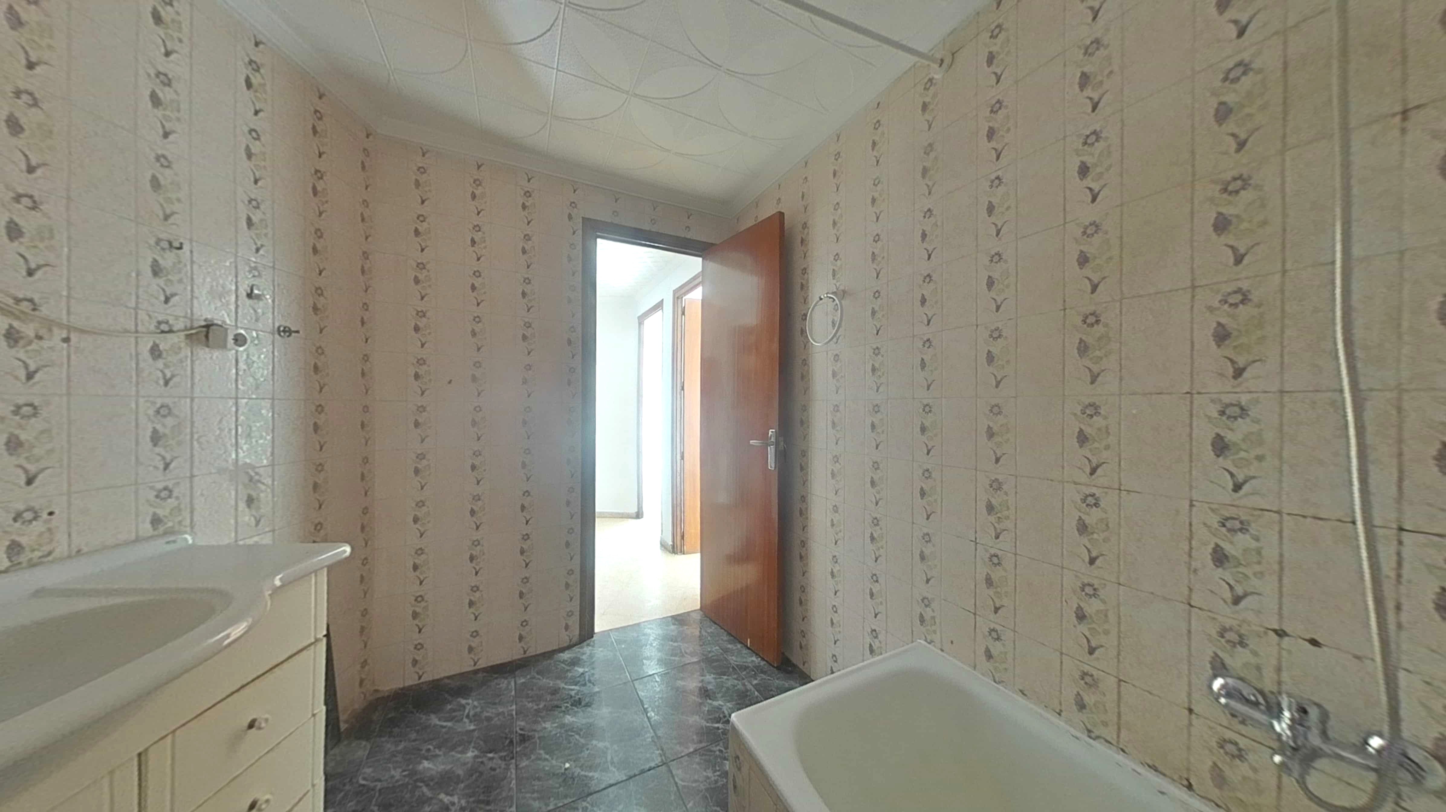 undefined - Image 21