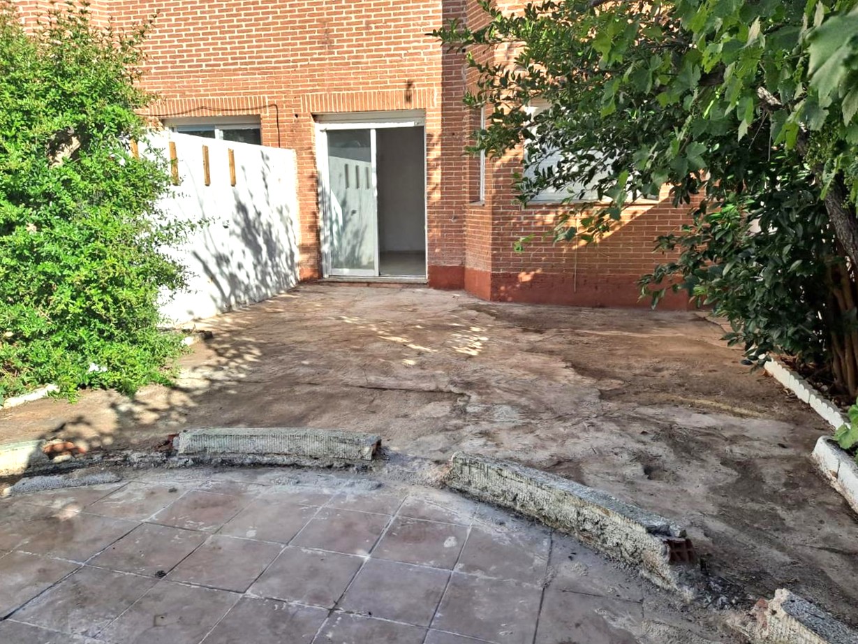 Vivienda en Chozas de Canales, Toledo