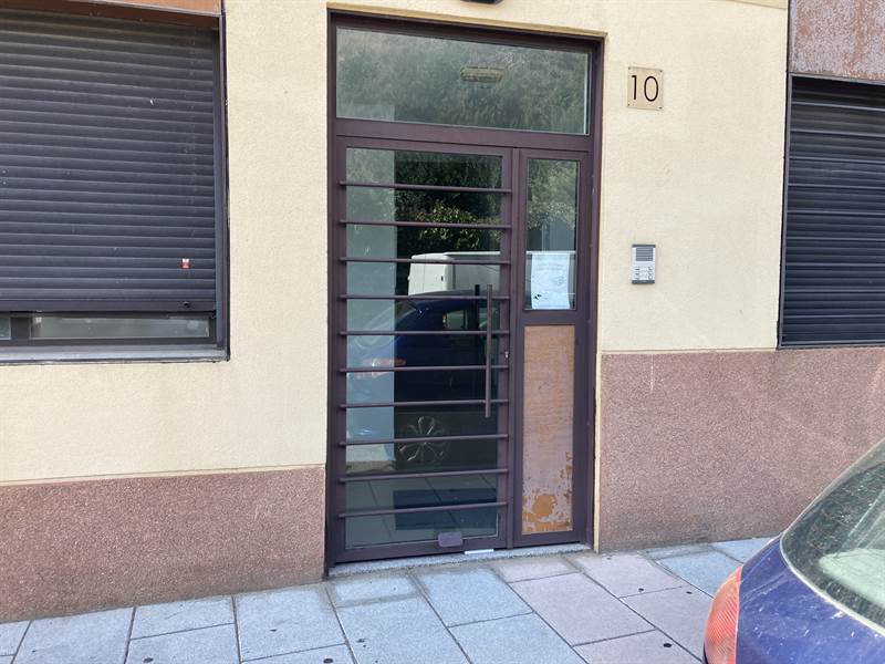 undefined - Image 2